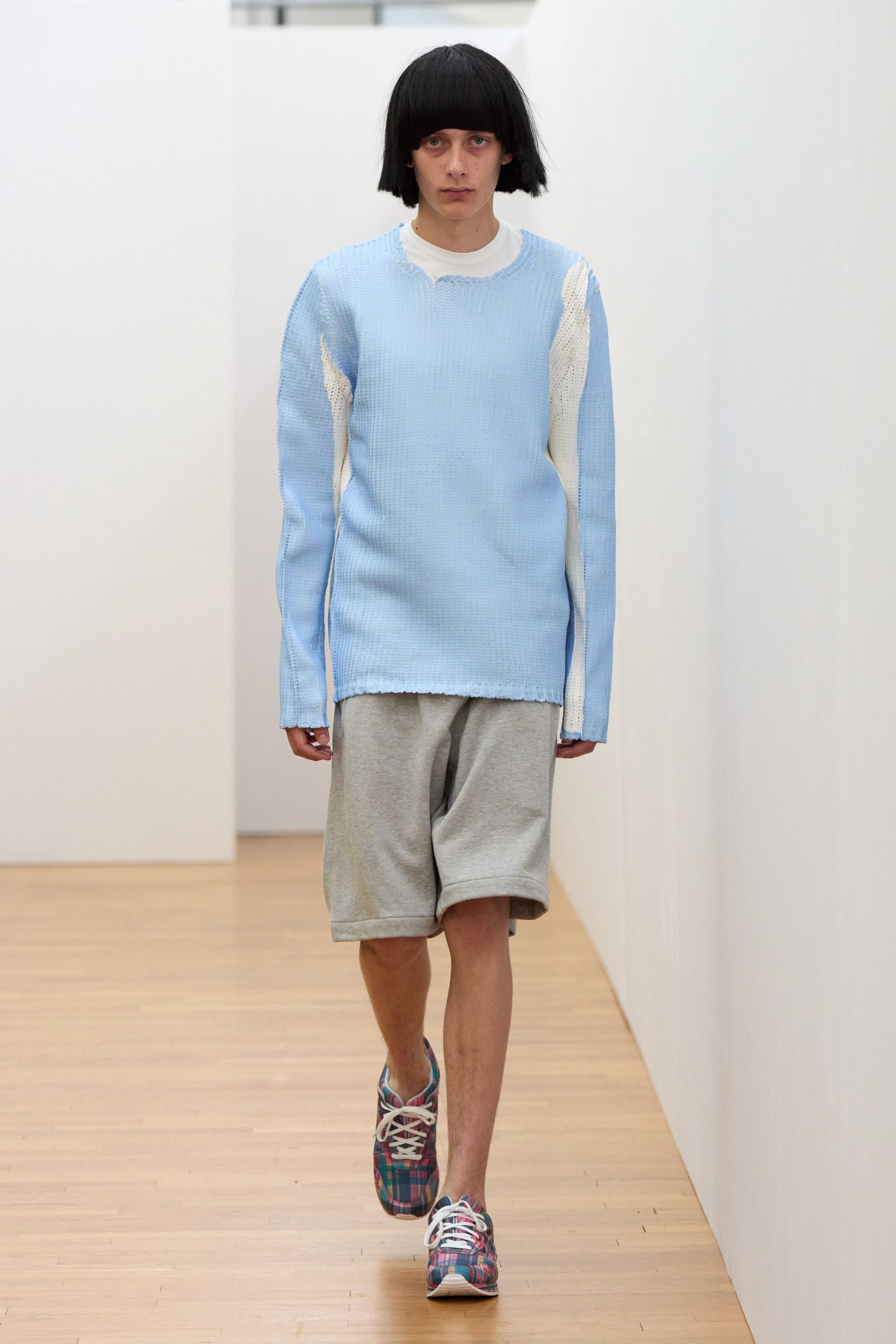 blue cotton long-sleeve relaxed ribbed sweater