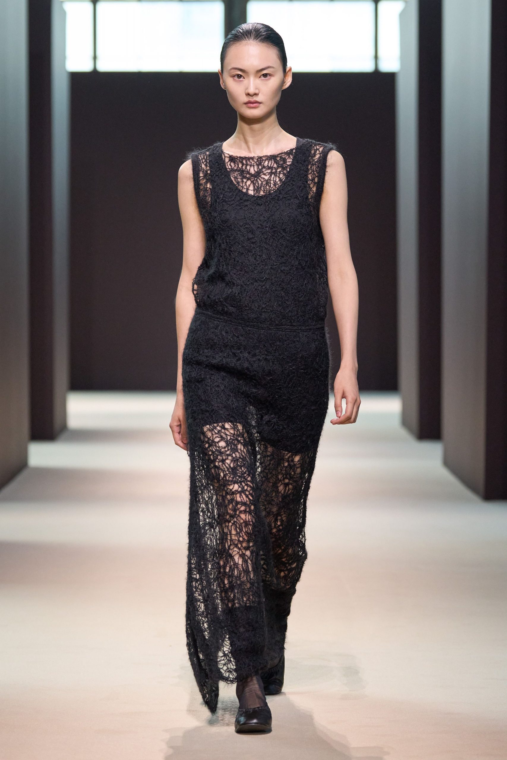 Cos F/W 24 Look 350