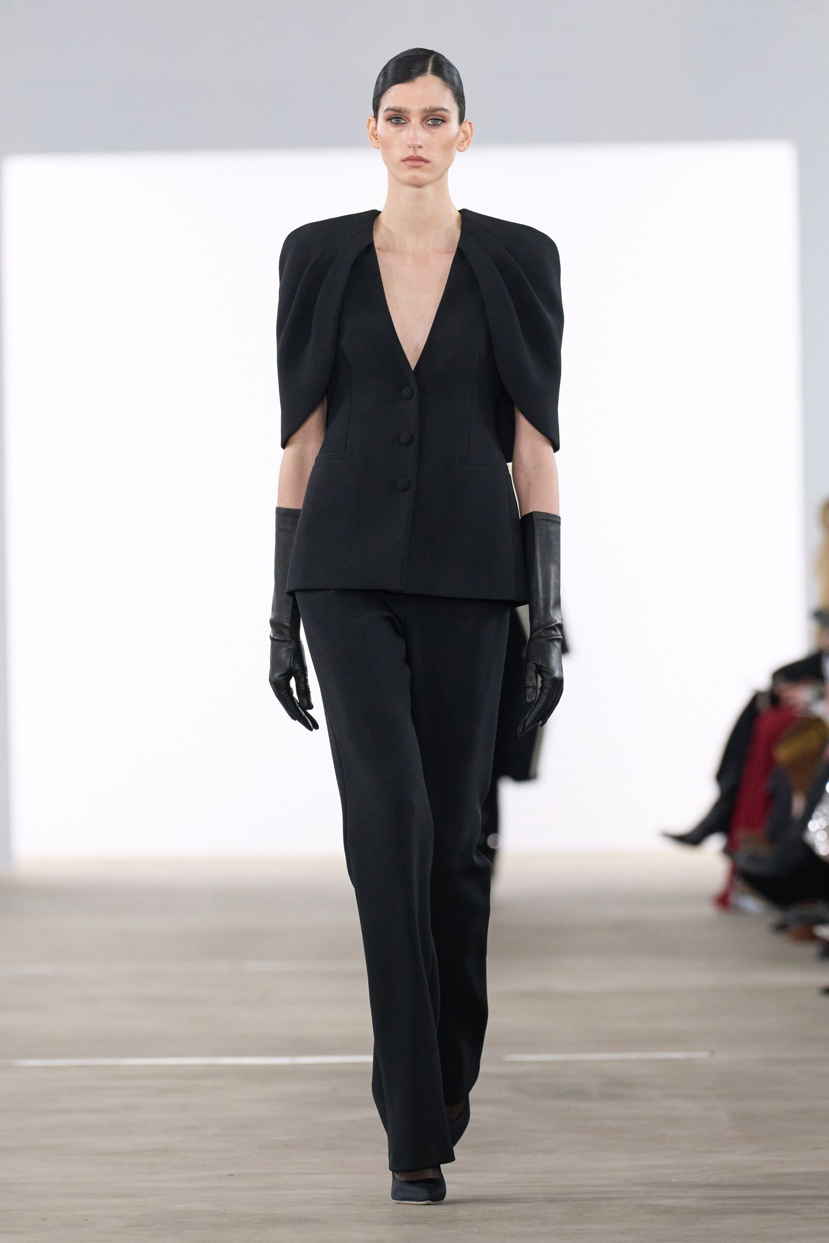 Badgley Mischka F/W 24 Look 345