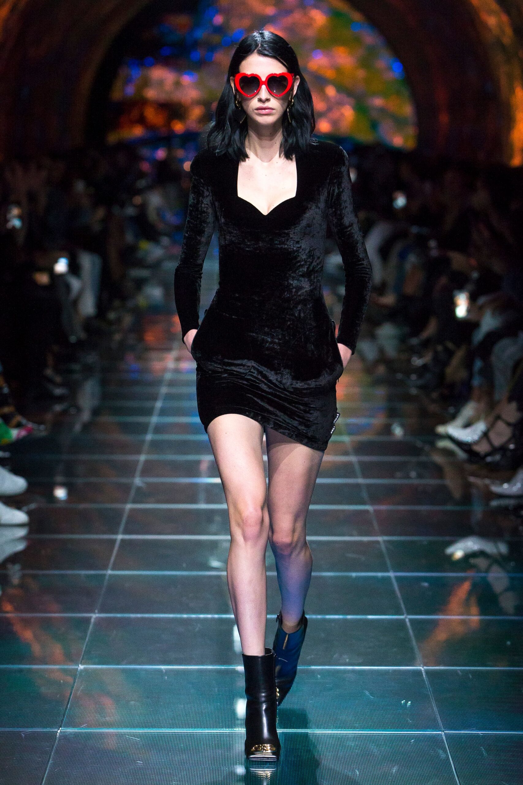 Balenciaga S/S 19 Look 572