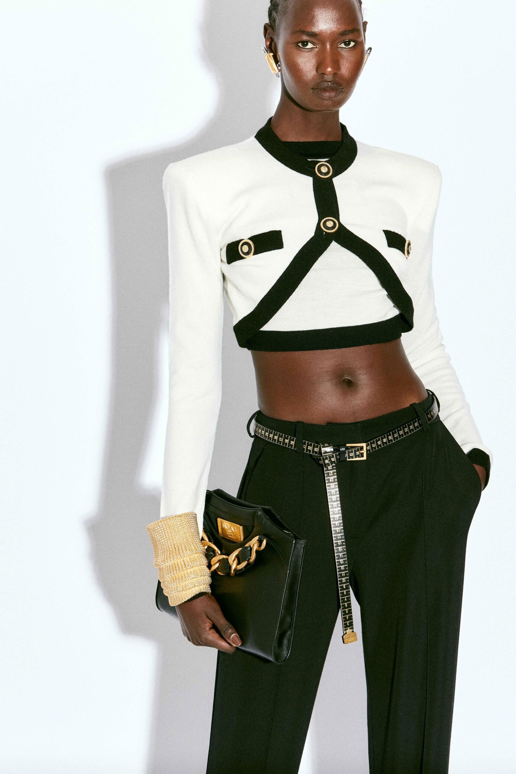 white cotton long-sleeve collared fitted buttoned top