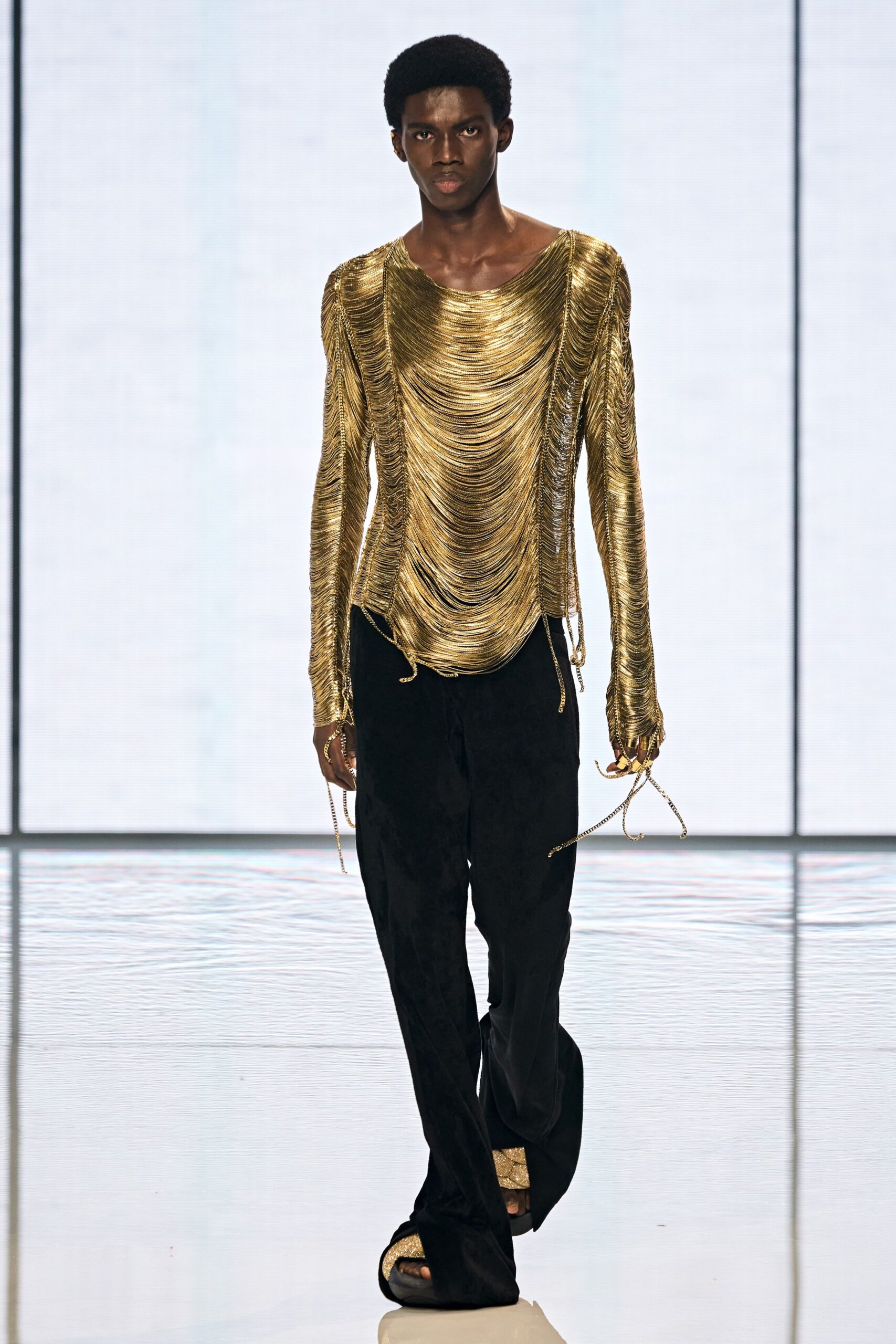 Balmain S/S 22 Menswear Look 399