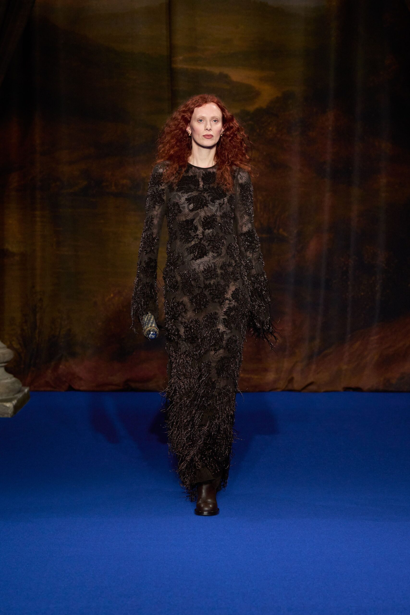 Burberry F/W 25 Look 252