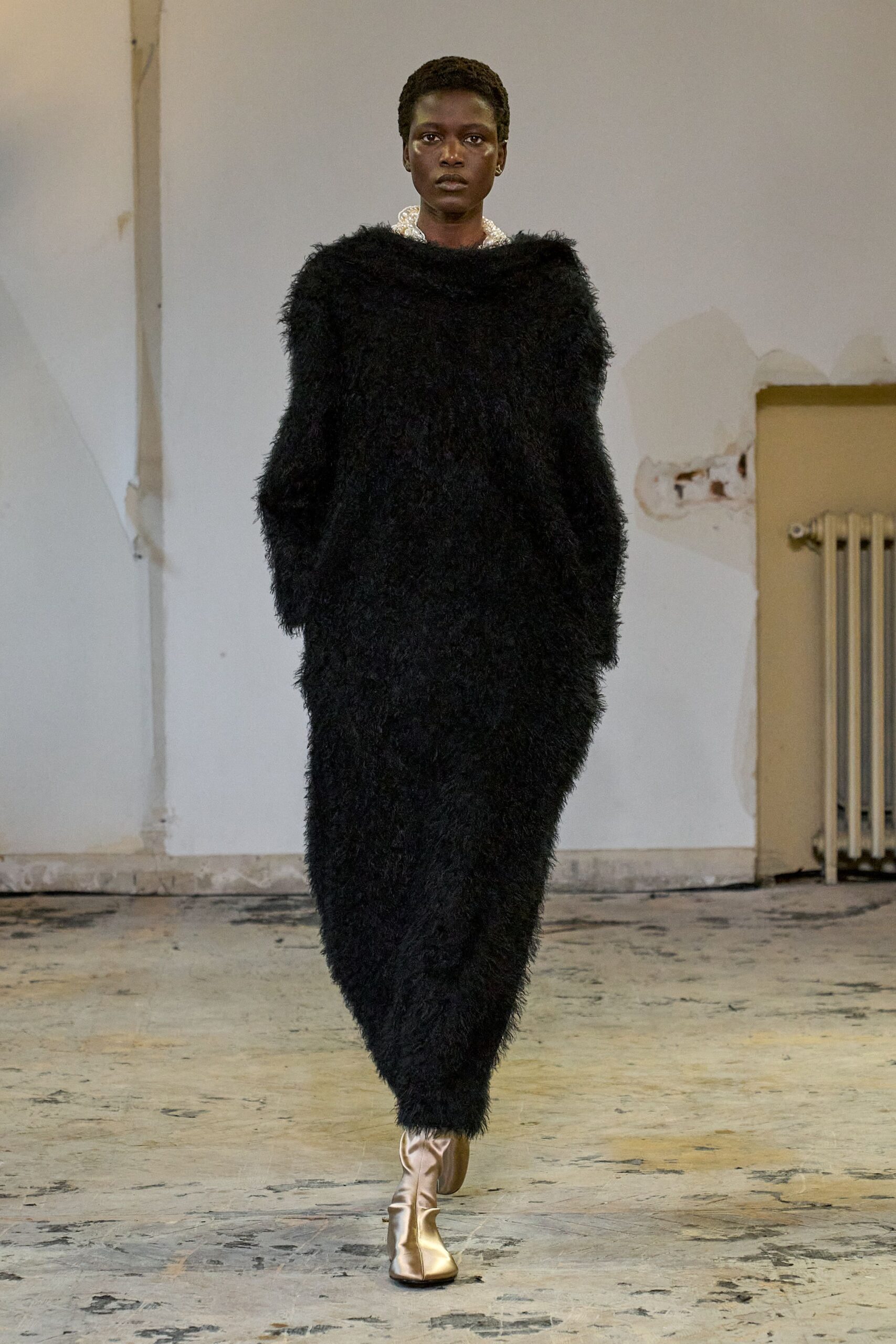 Carven F/W 24 Look 533
