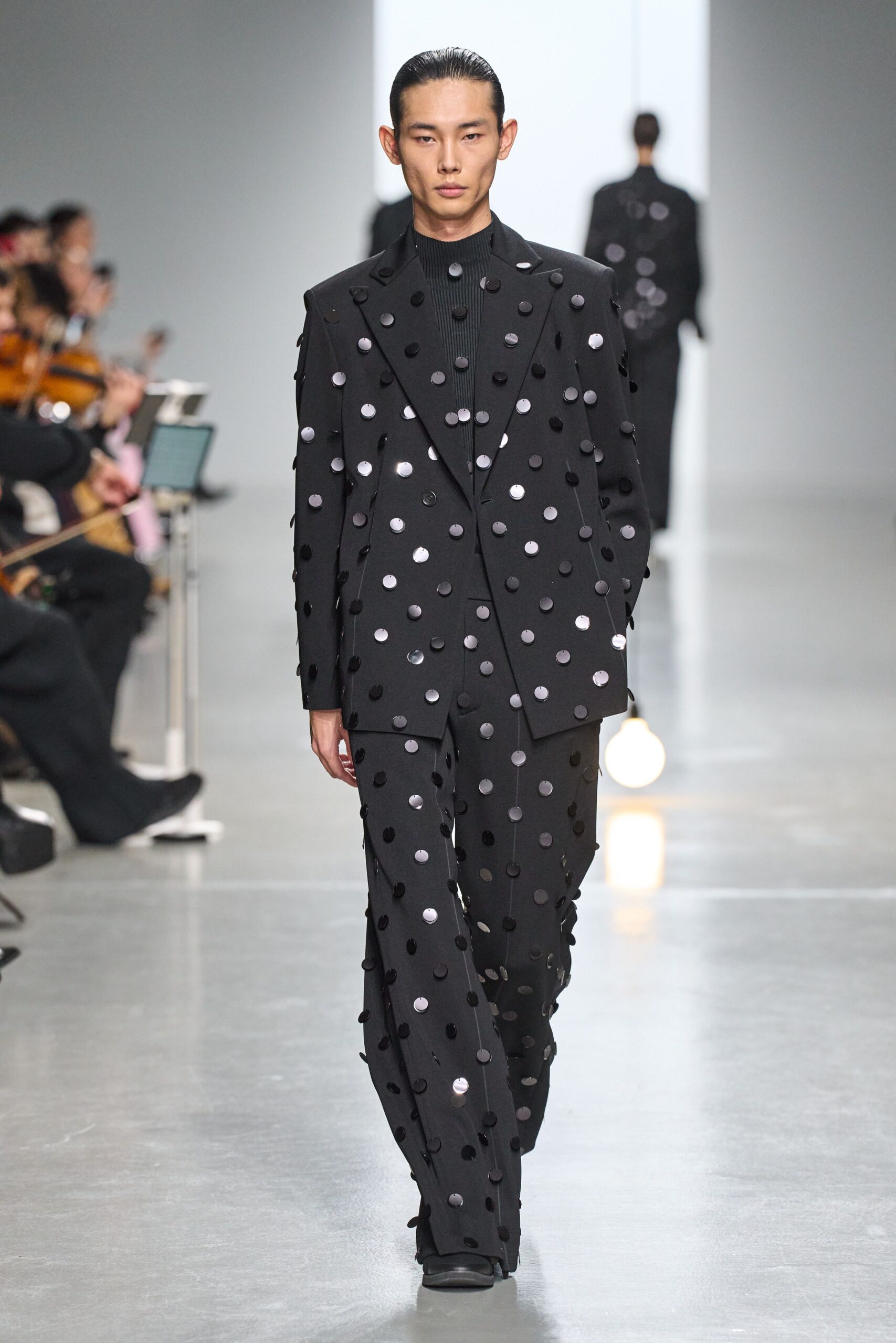 CFCL F/W 24 Look 516