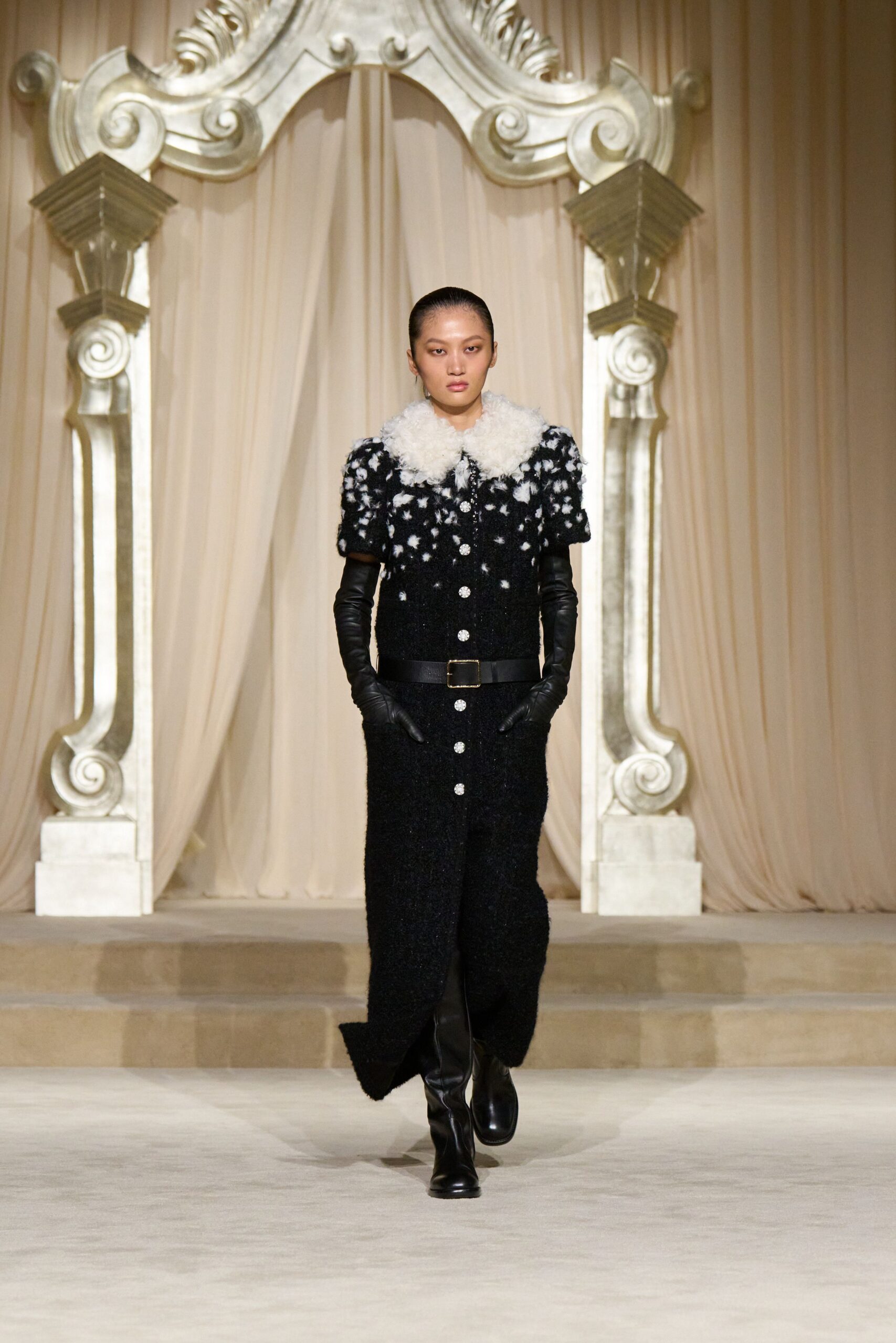 black wool short-sleeve collared fitted buttoned tiered dress