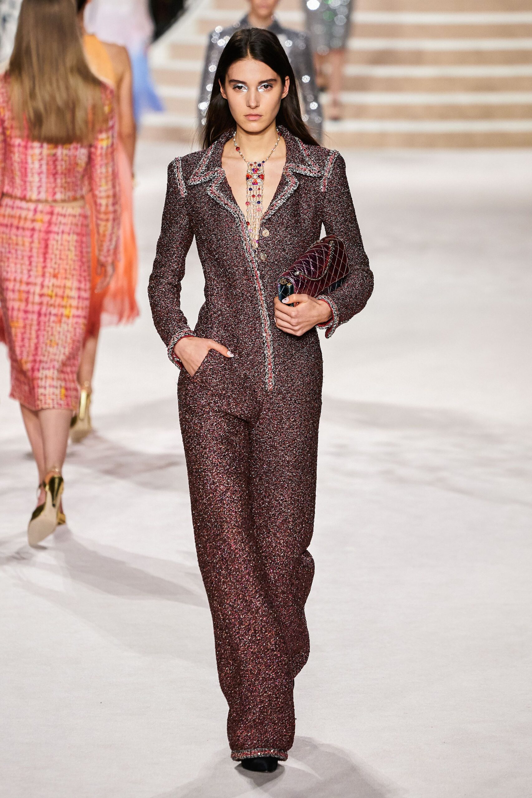 Chanel F/W 20 Look 553