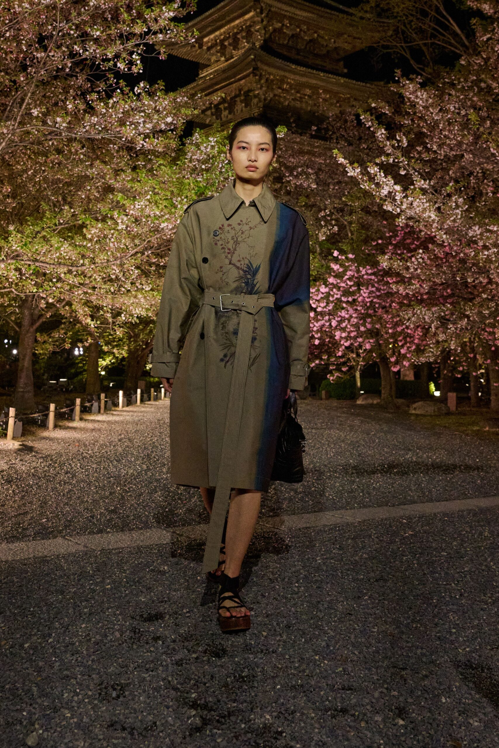 green cotton long-sleeve collared fitted belted embroidered trench