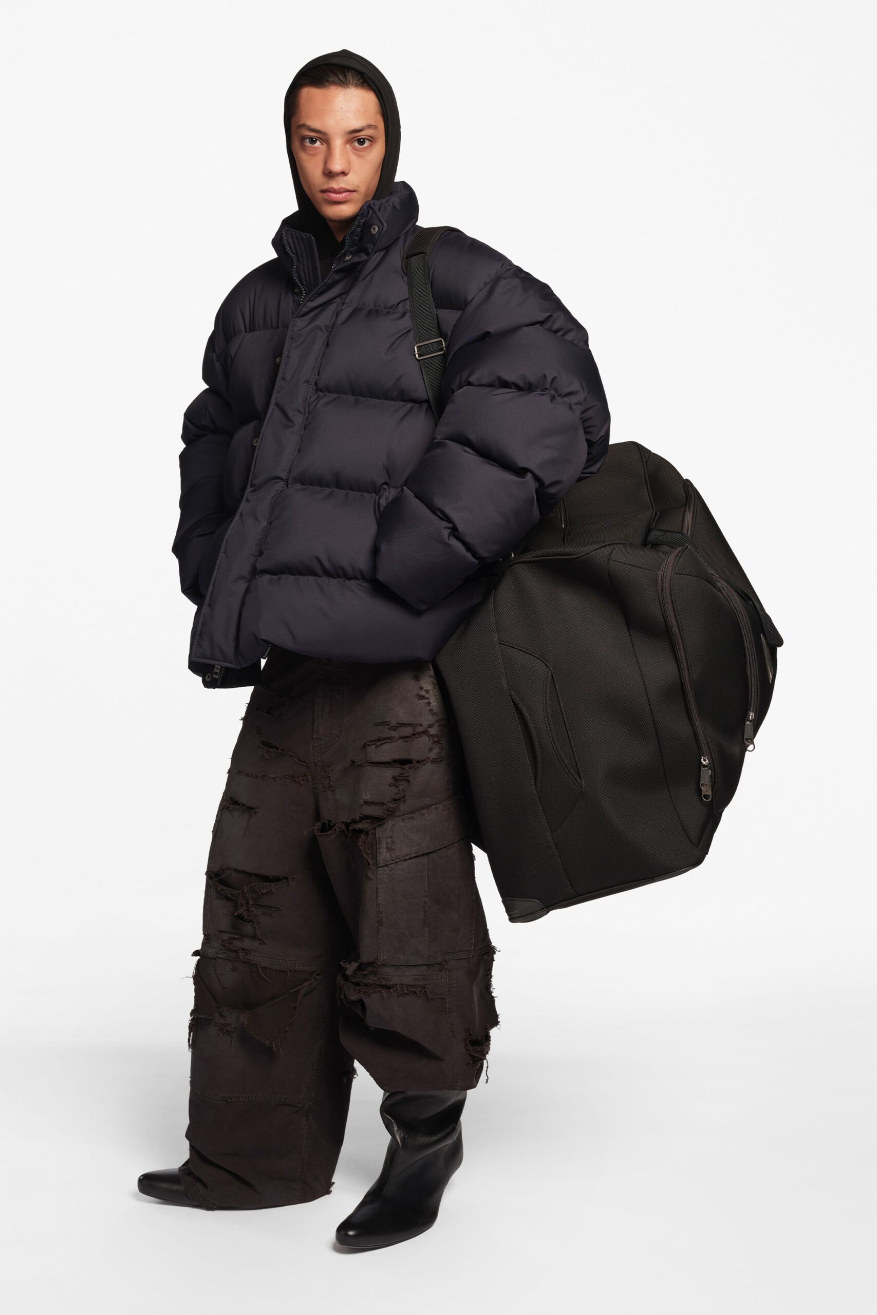 black jersey long-sleeve high-neck oversized zippered padded jacket