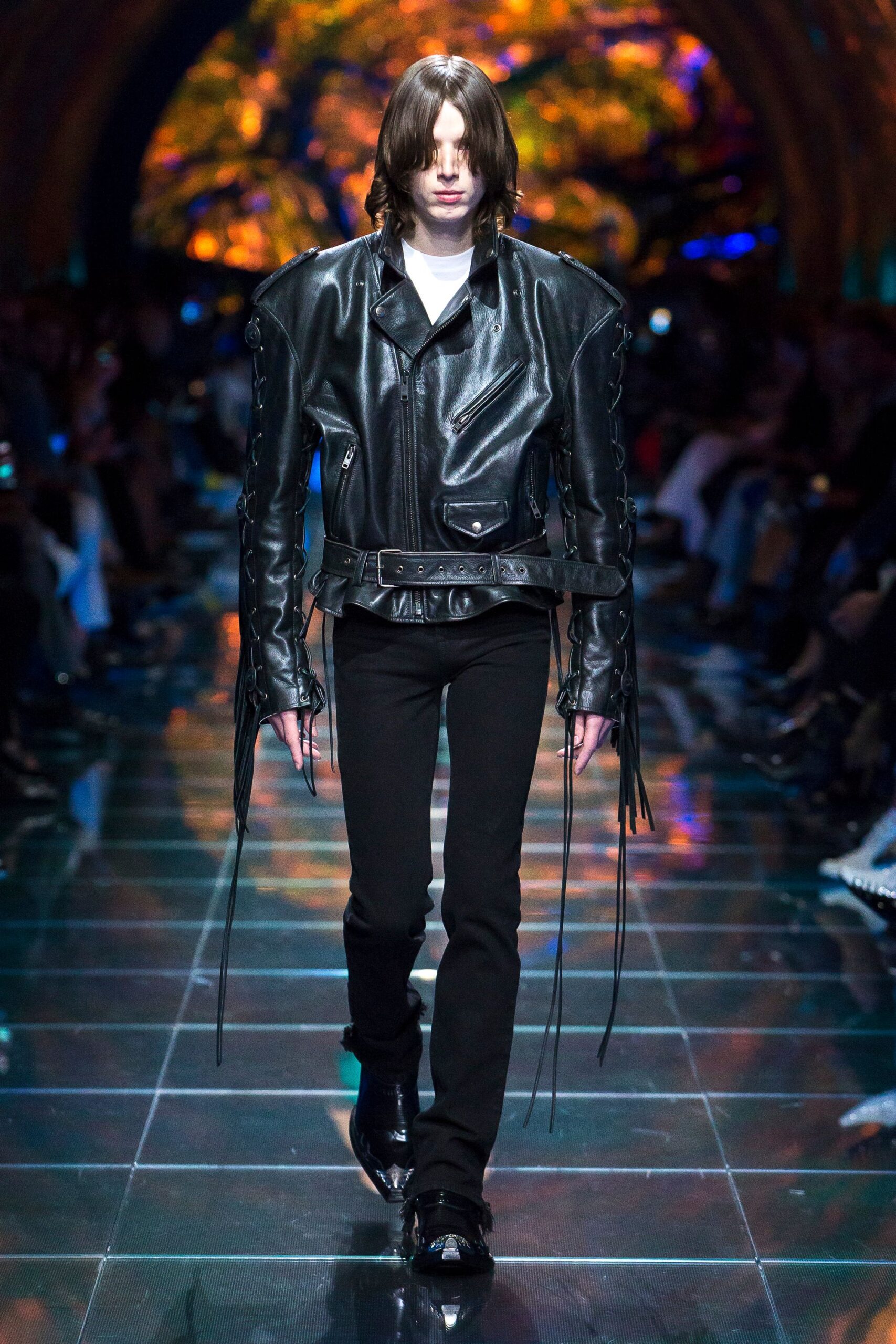 Balenciaga S/S 19 Look 594