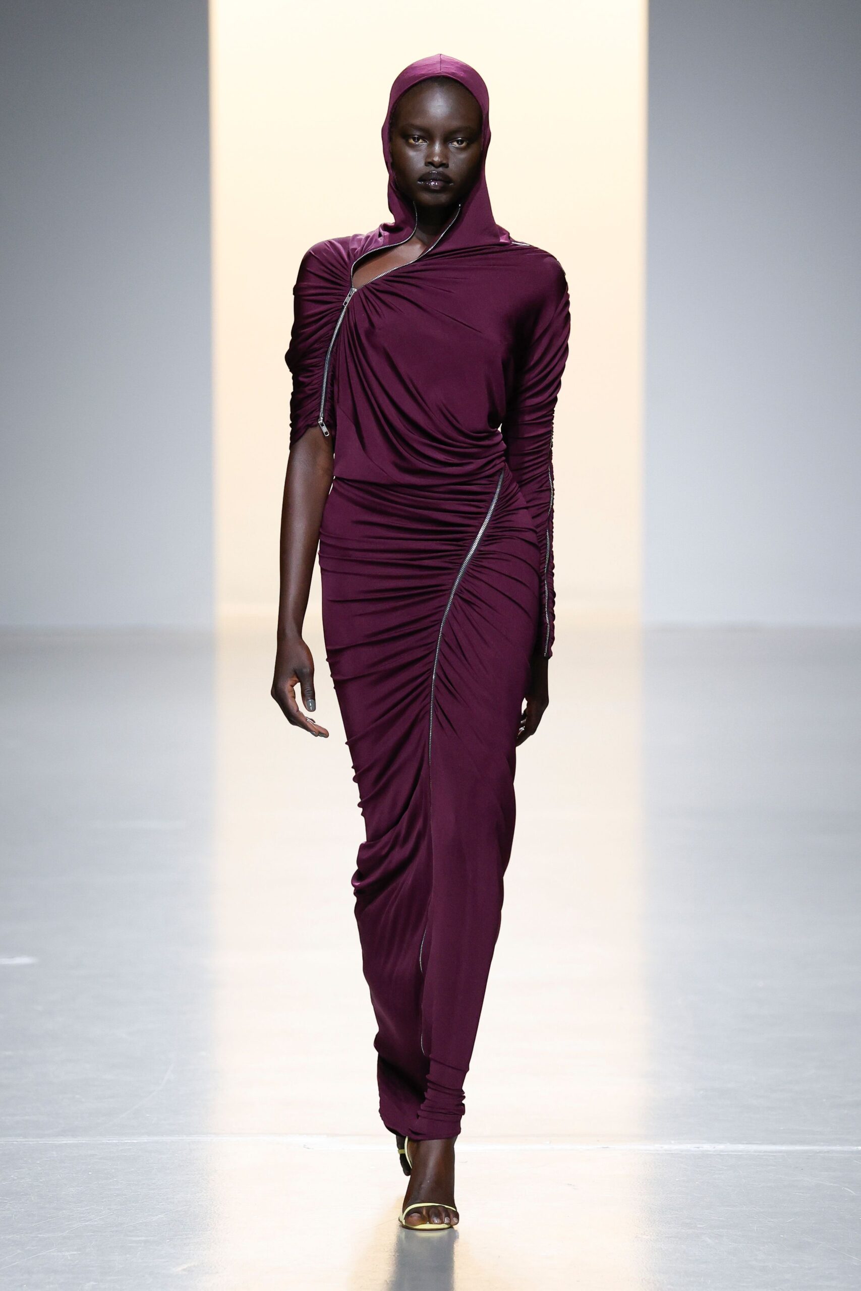 Atlein F/W 24 Look 371