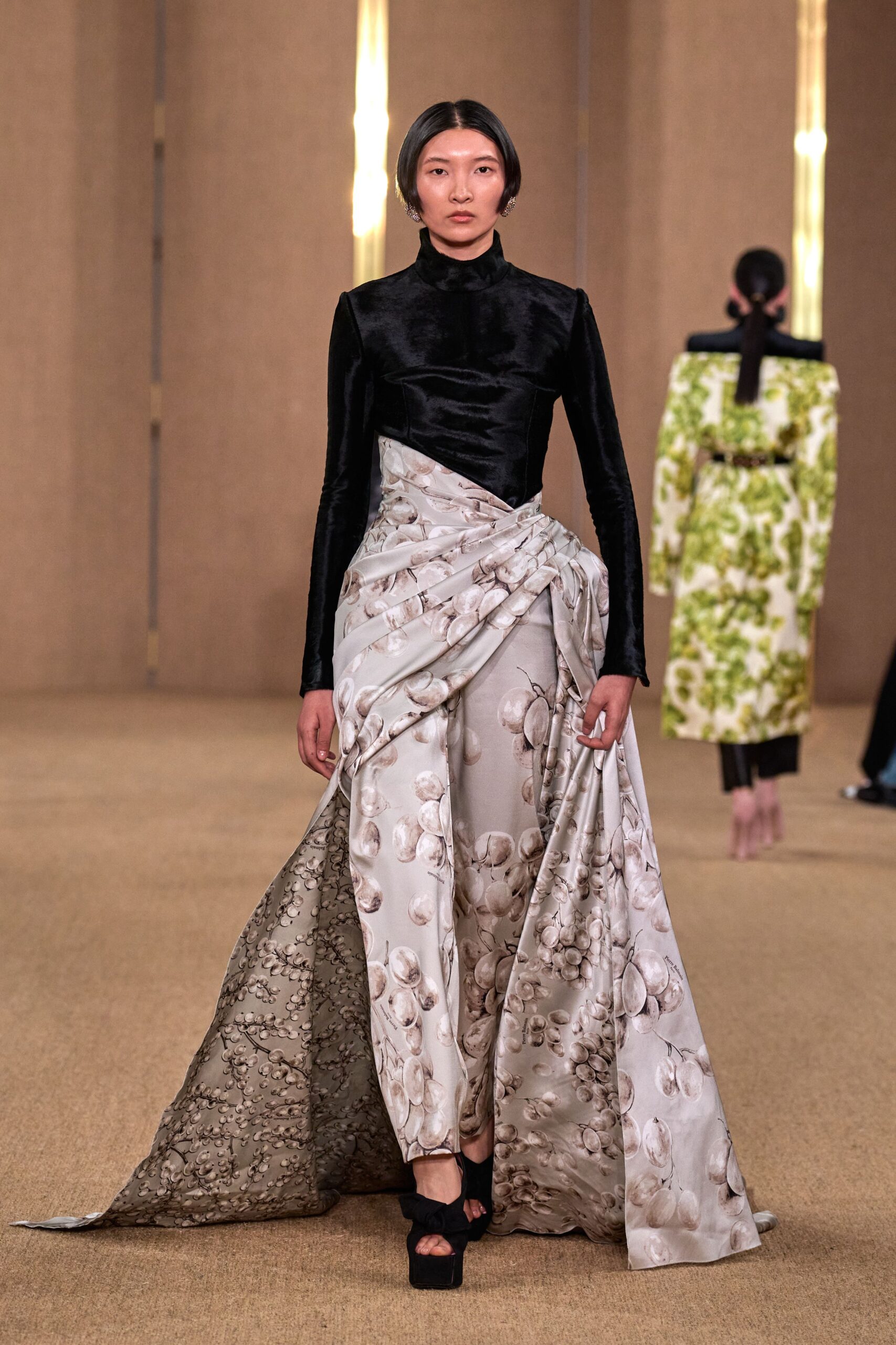 Balmain F/W 24 Look 449