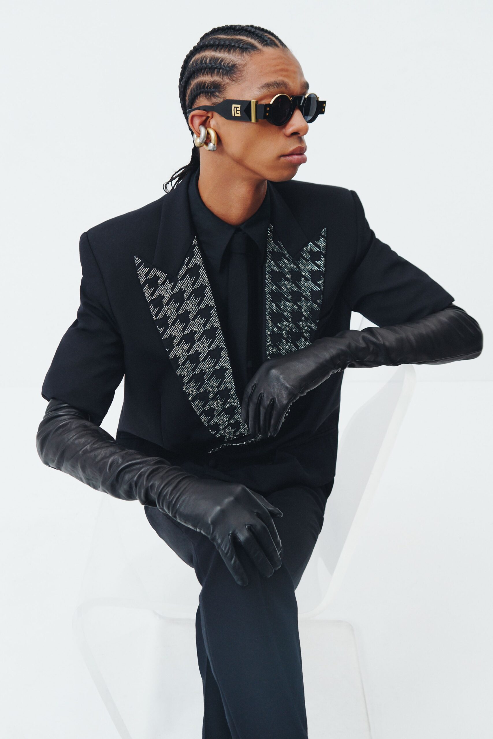 black wool long-sleeve collared structured embellished printed suit