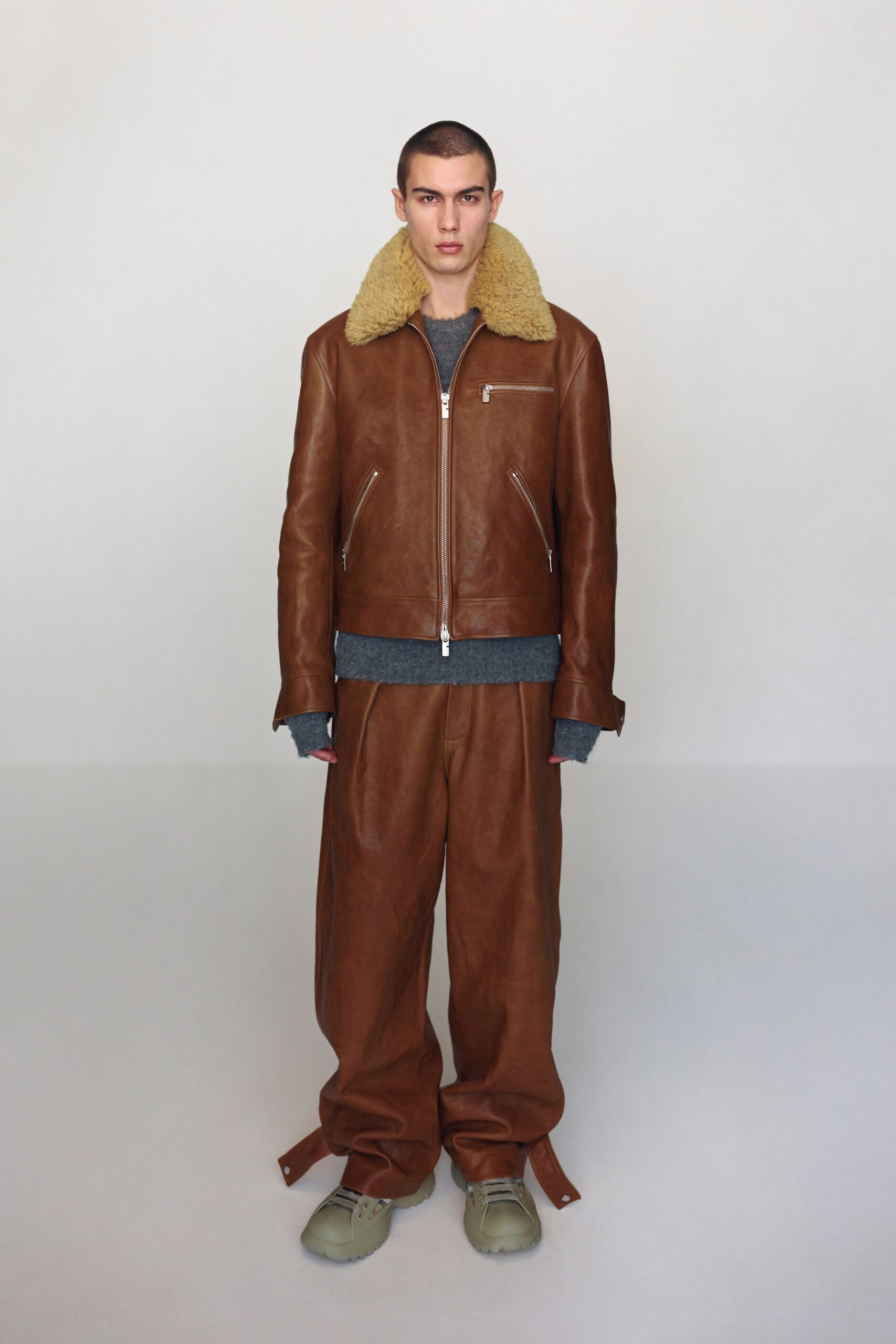 Burberry F/W 24 Look 400
