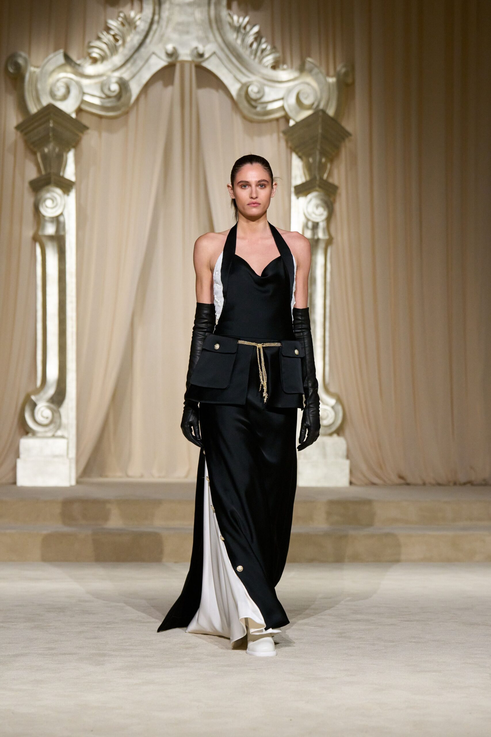Chanel F/W 25 Couture Look 505