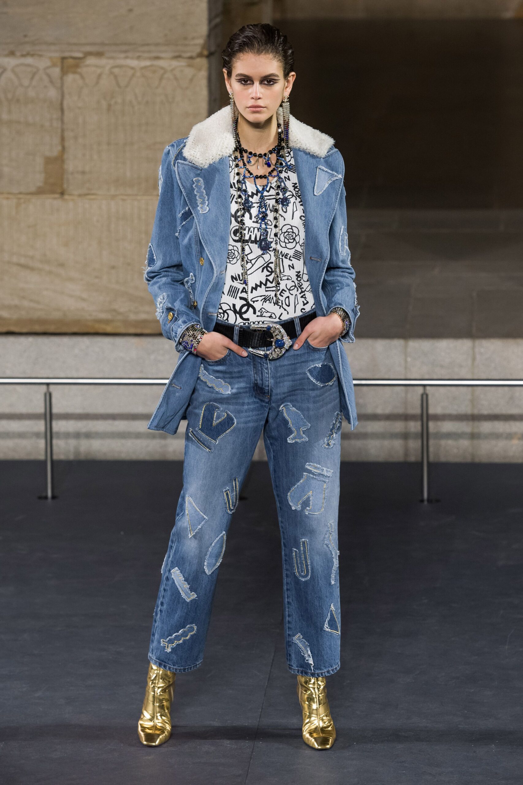 Chanel F/W 19 Look 540