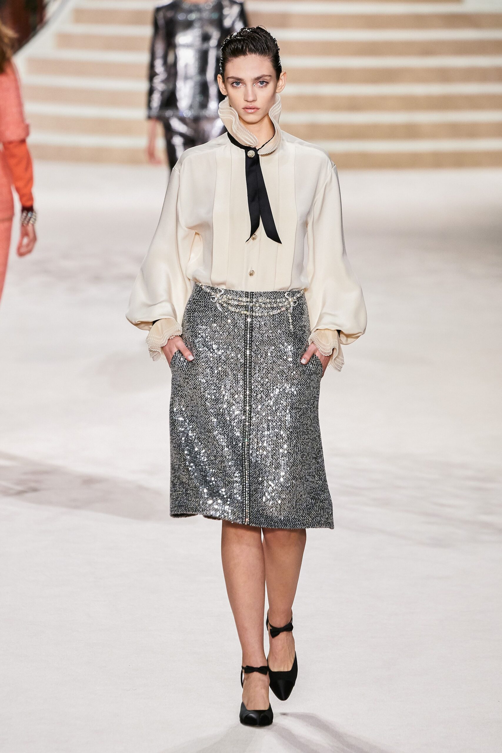 Chanel F/W 20 Look 574