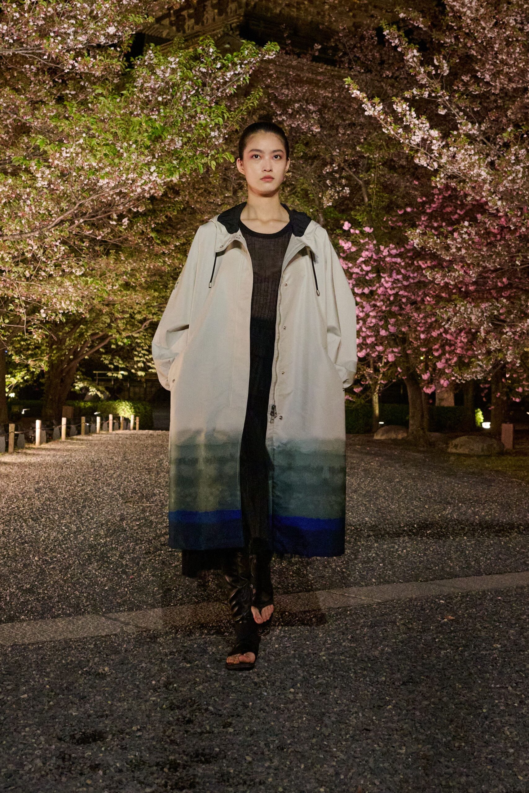 beige cotton long-sleeve collared relaxed color-blocked midi coat