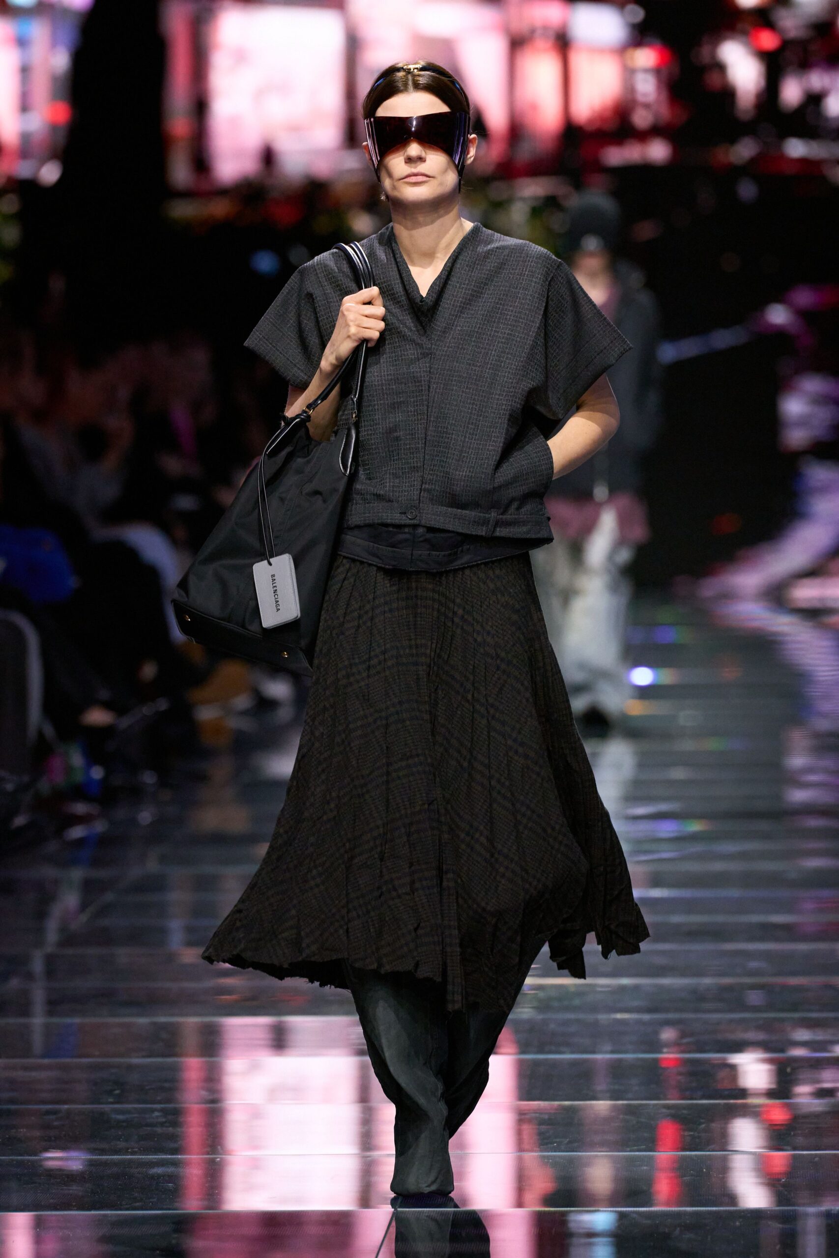 Balenciaga F/W 24 Look 423