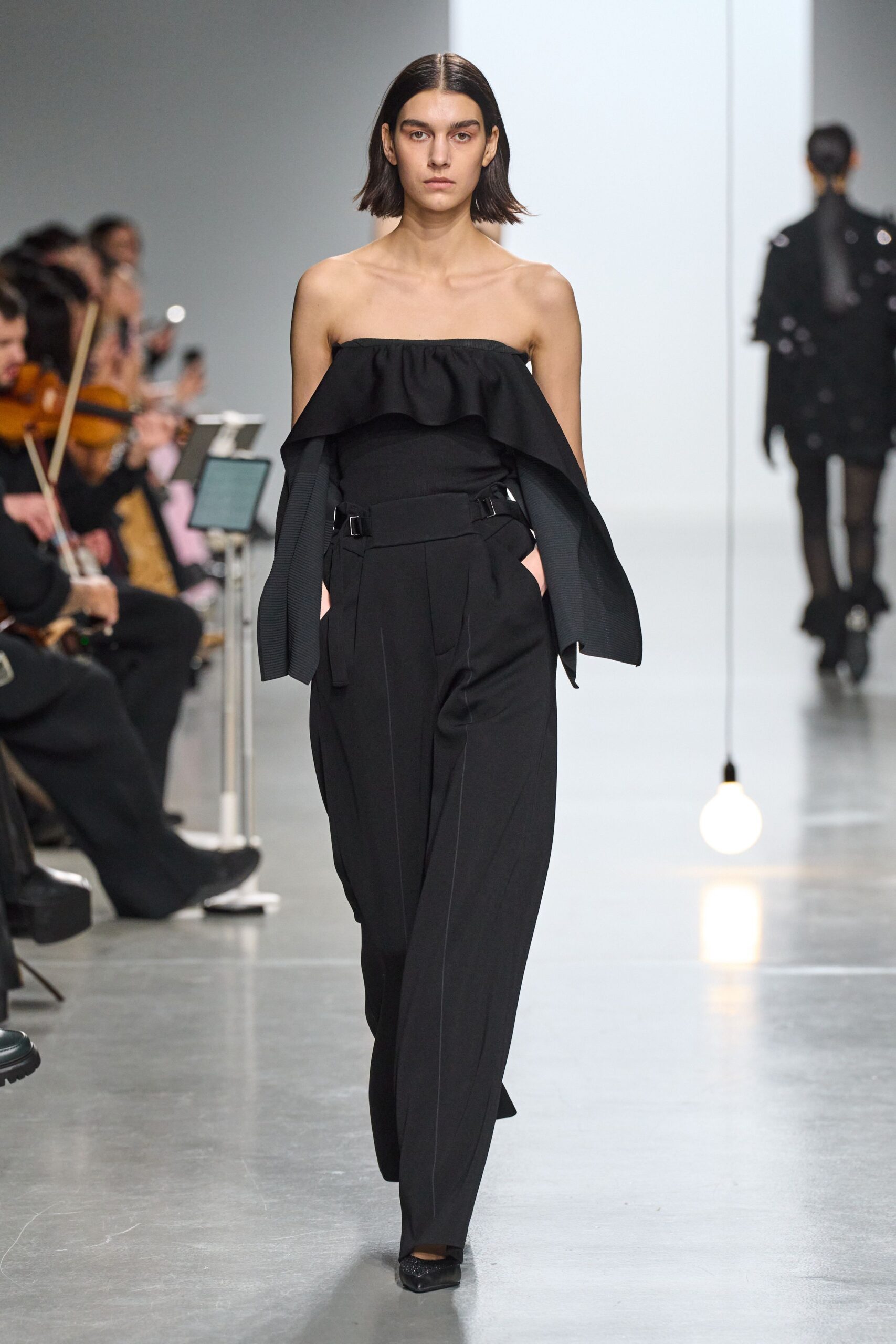 CFCL F/W 24 Look 559