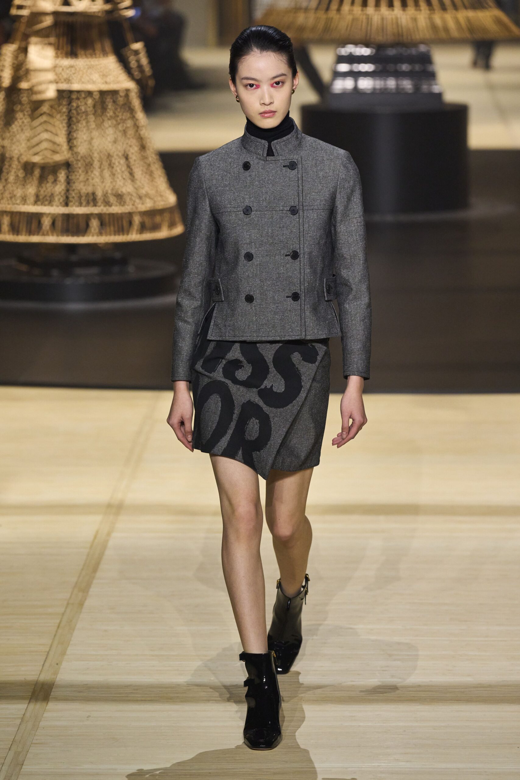 Christian Dior F/W 24 Look 574
