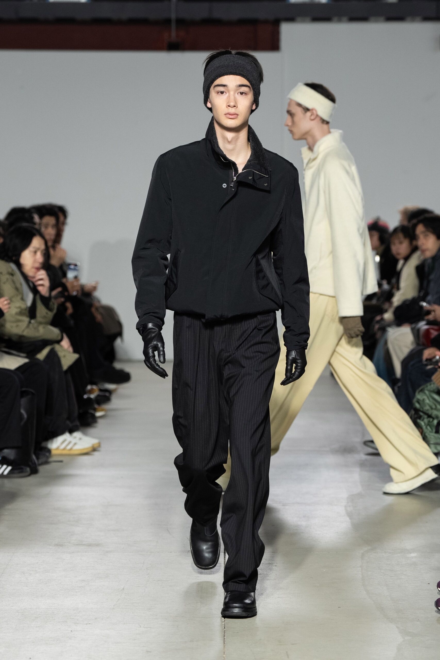 black cotton slim pleated pants