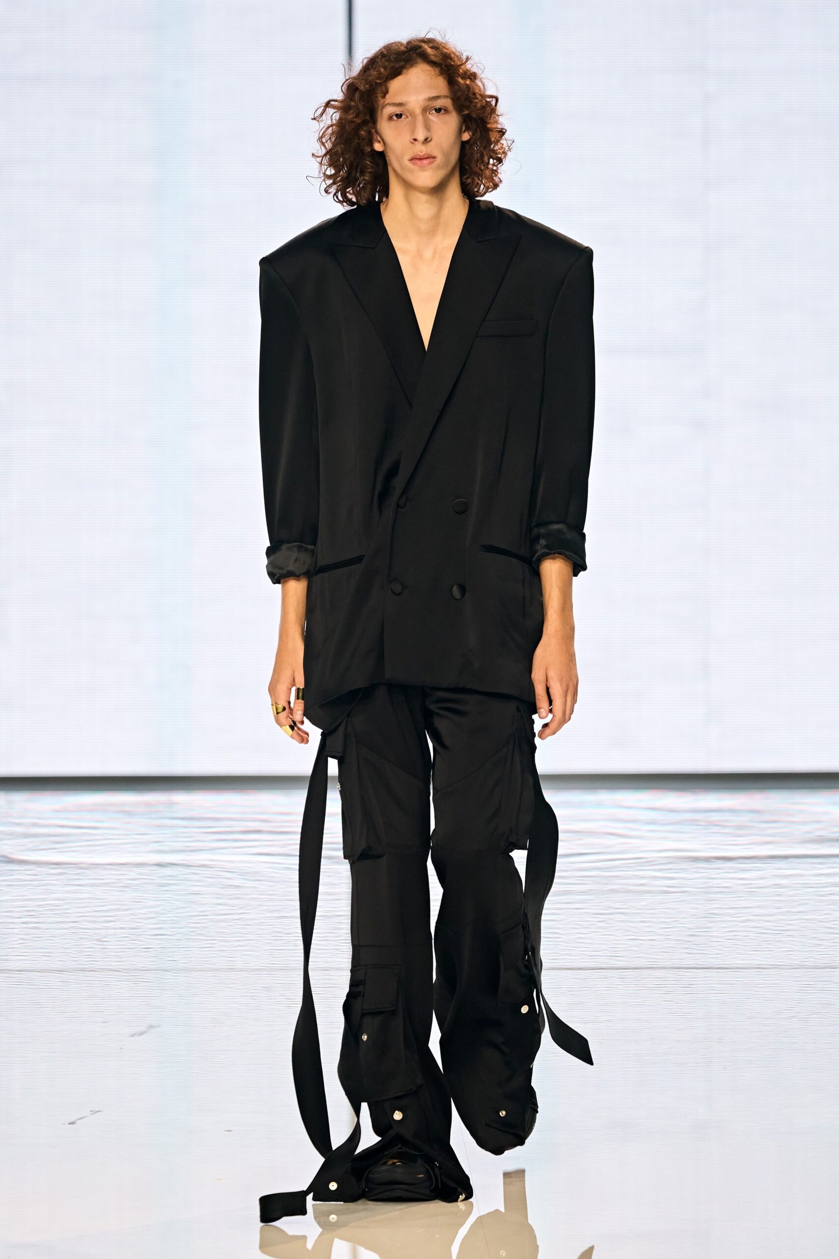 Balmain S/S 22 Menswear Look 449