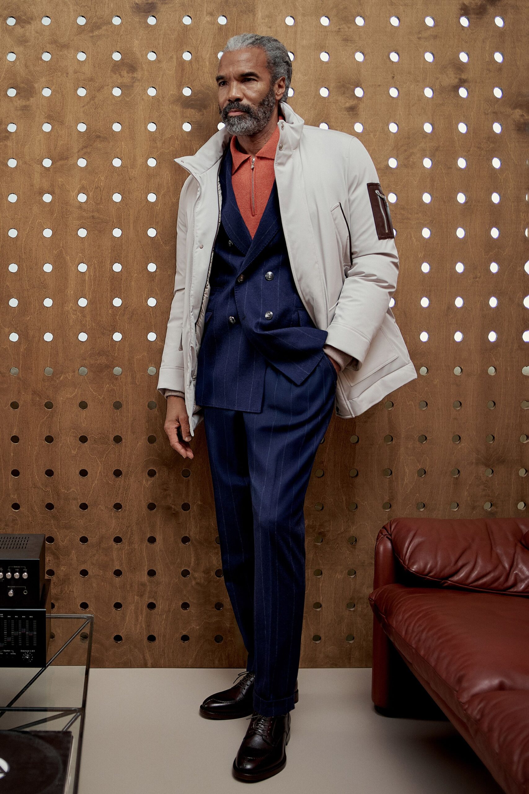 blue wool long-sleeve collared structured buttoned blazer