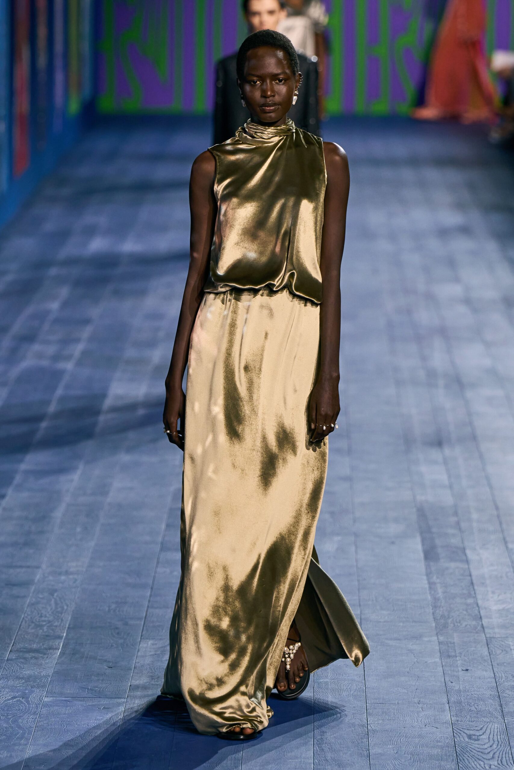 Christian Dior F/W 24 Couture Look 577