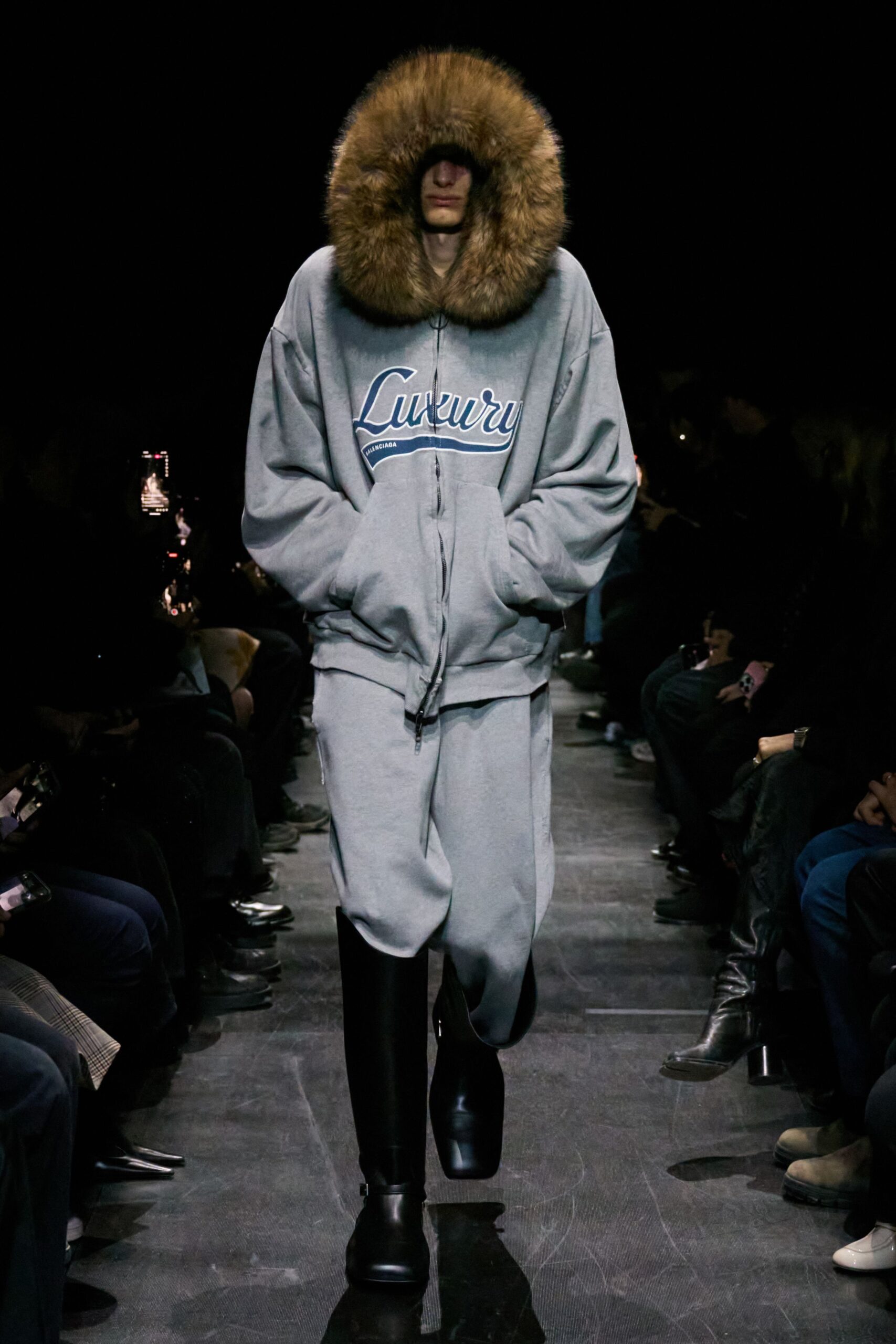 gray oversized hoodie with faux-fur coat