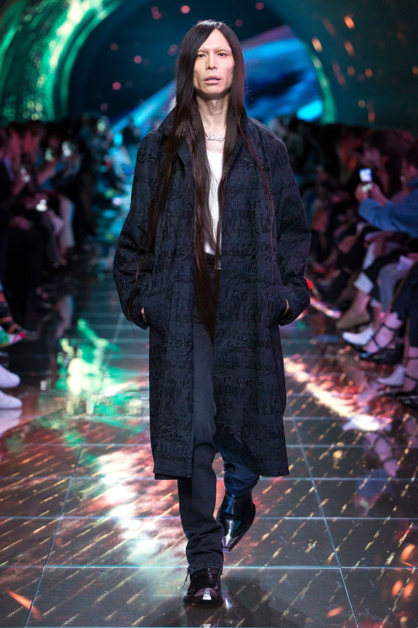 Balenciaga S/S 19 Look 643