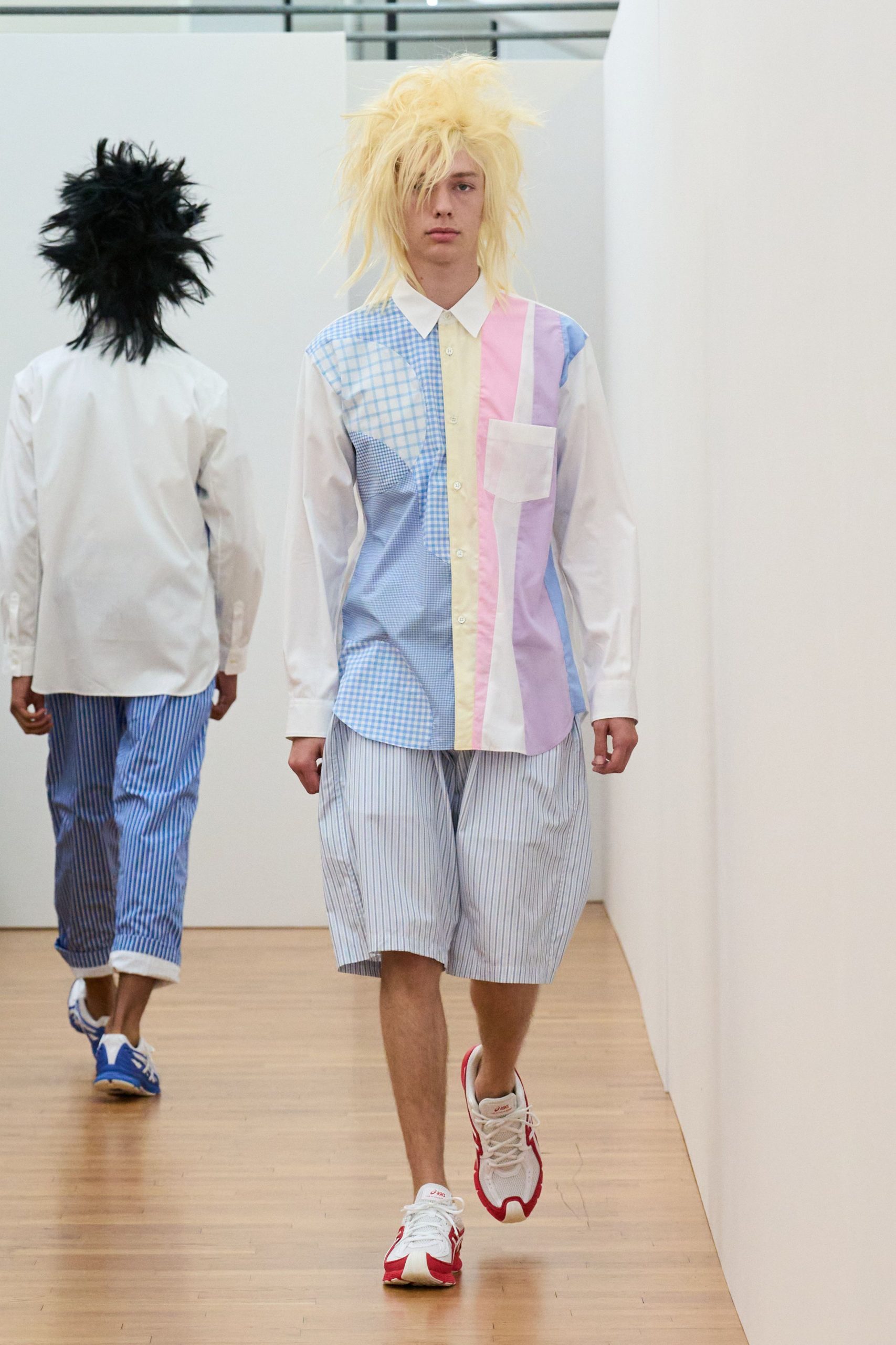 color-blocked shirt with shorts