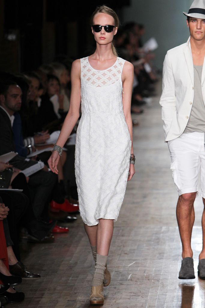 Banana Republic S/S 11 Look 19