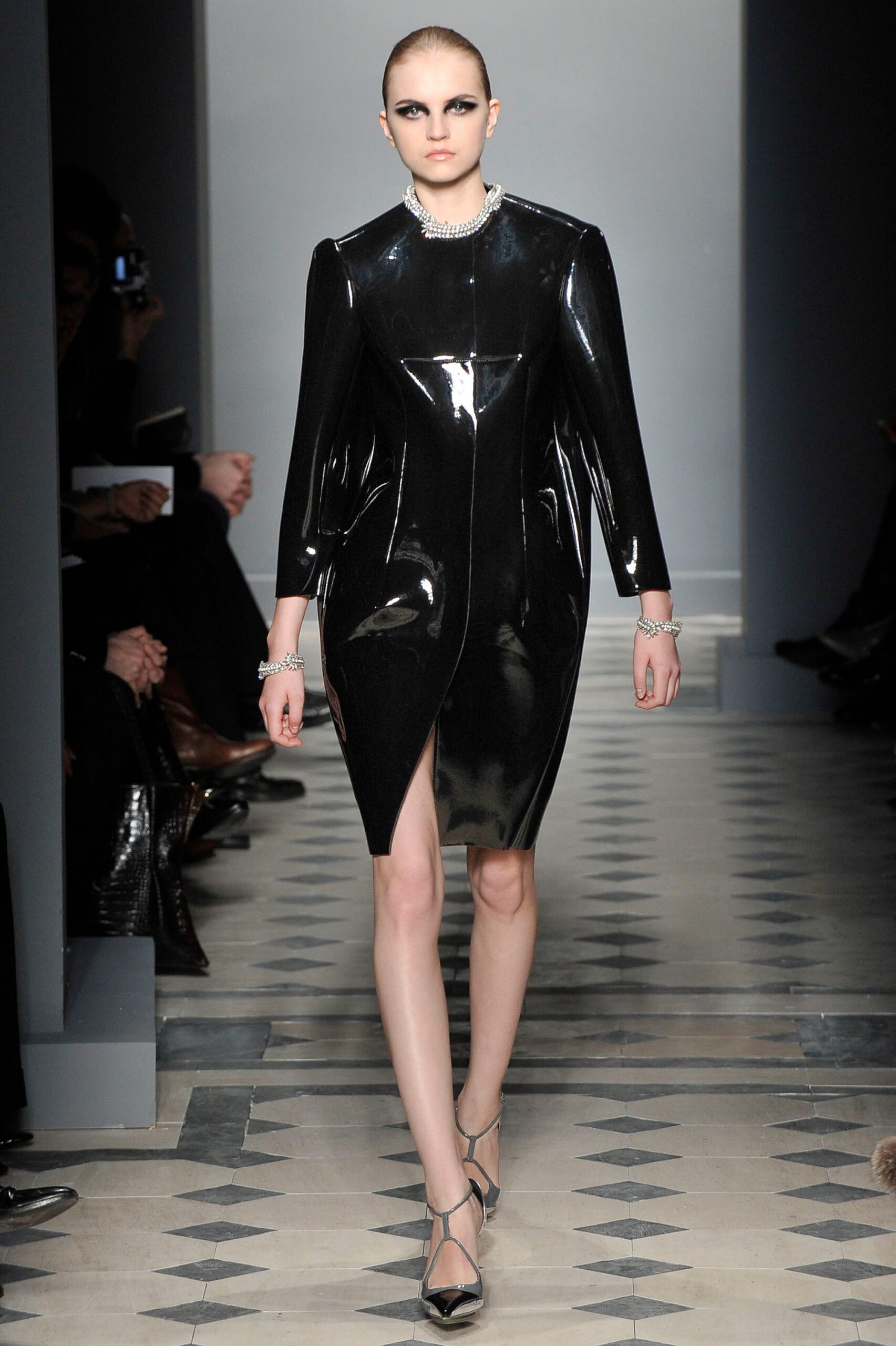 Balenciaga F/W 08 Look 16