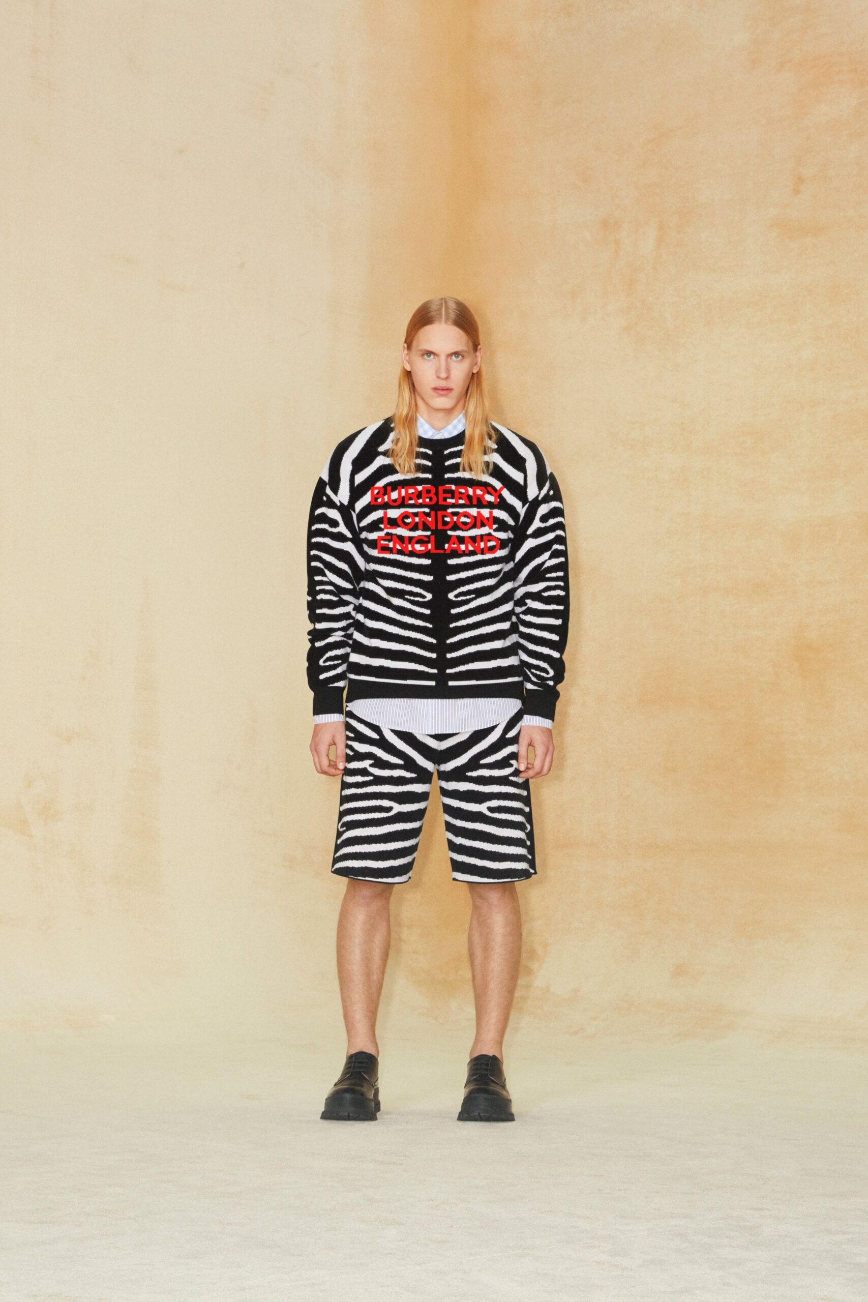 Burberry F/W 20 Look 433