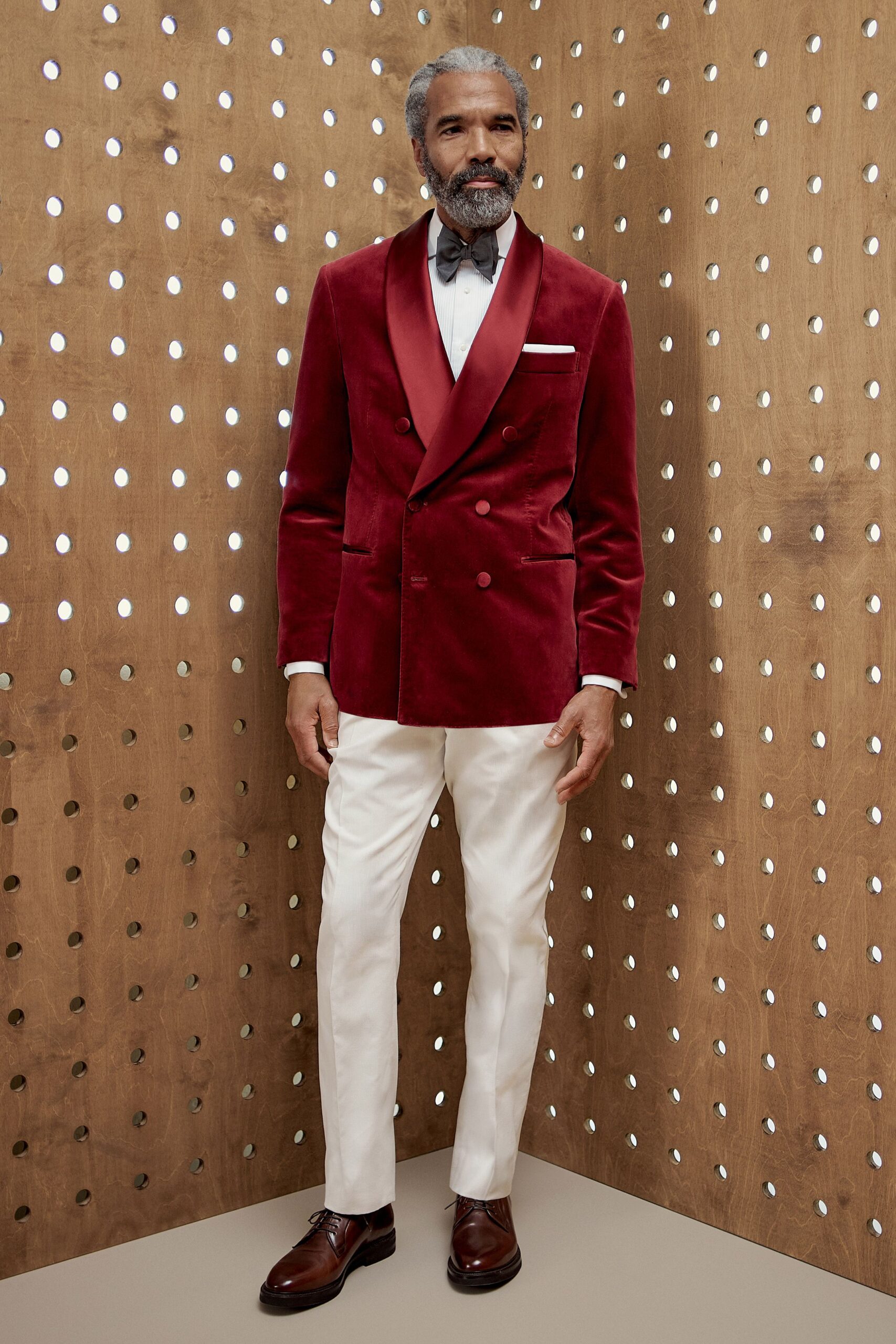 red velvet long-sleeve collared tailored blazer