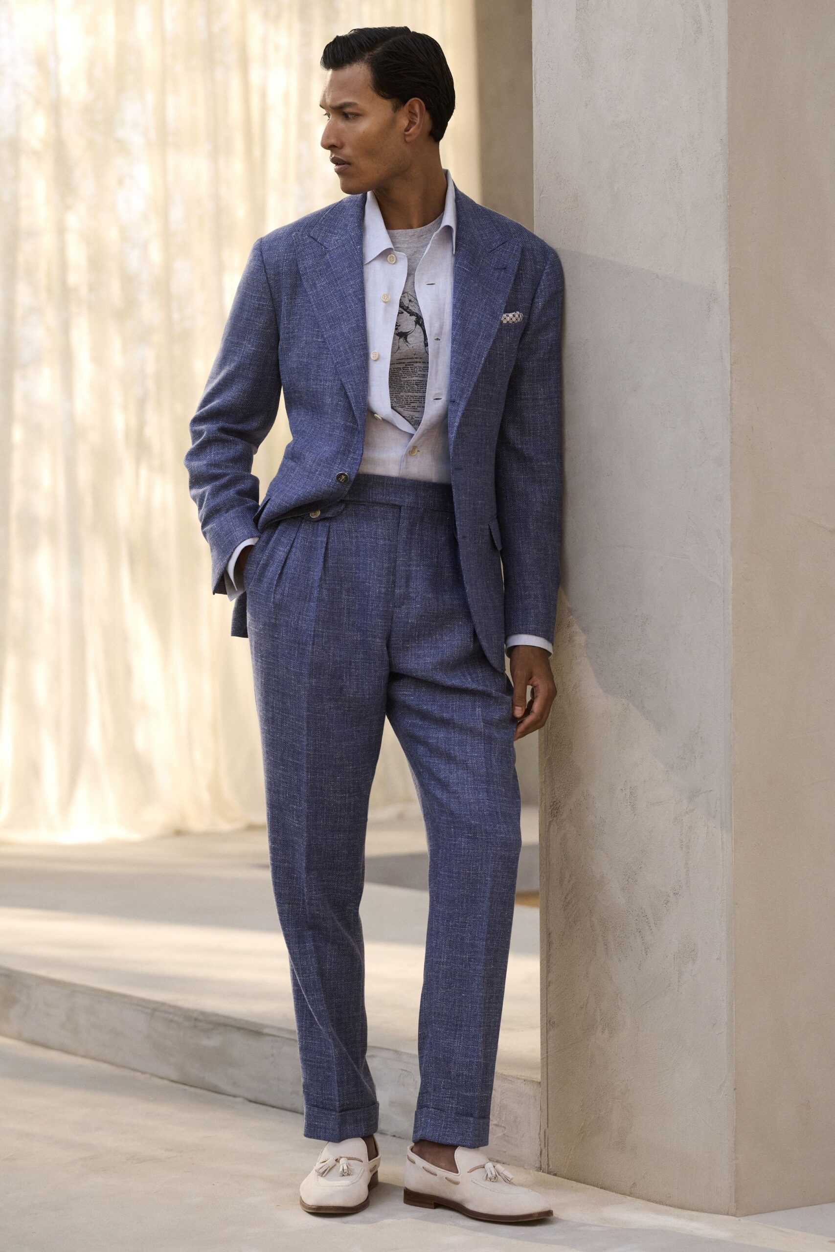 blue wool long-sleeve collared structured pockets textured blazer