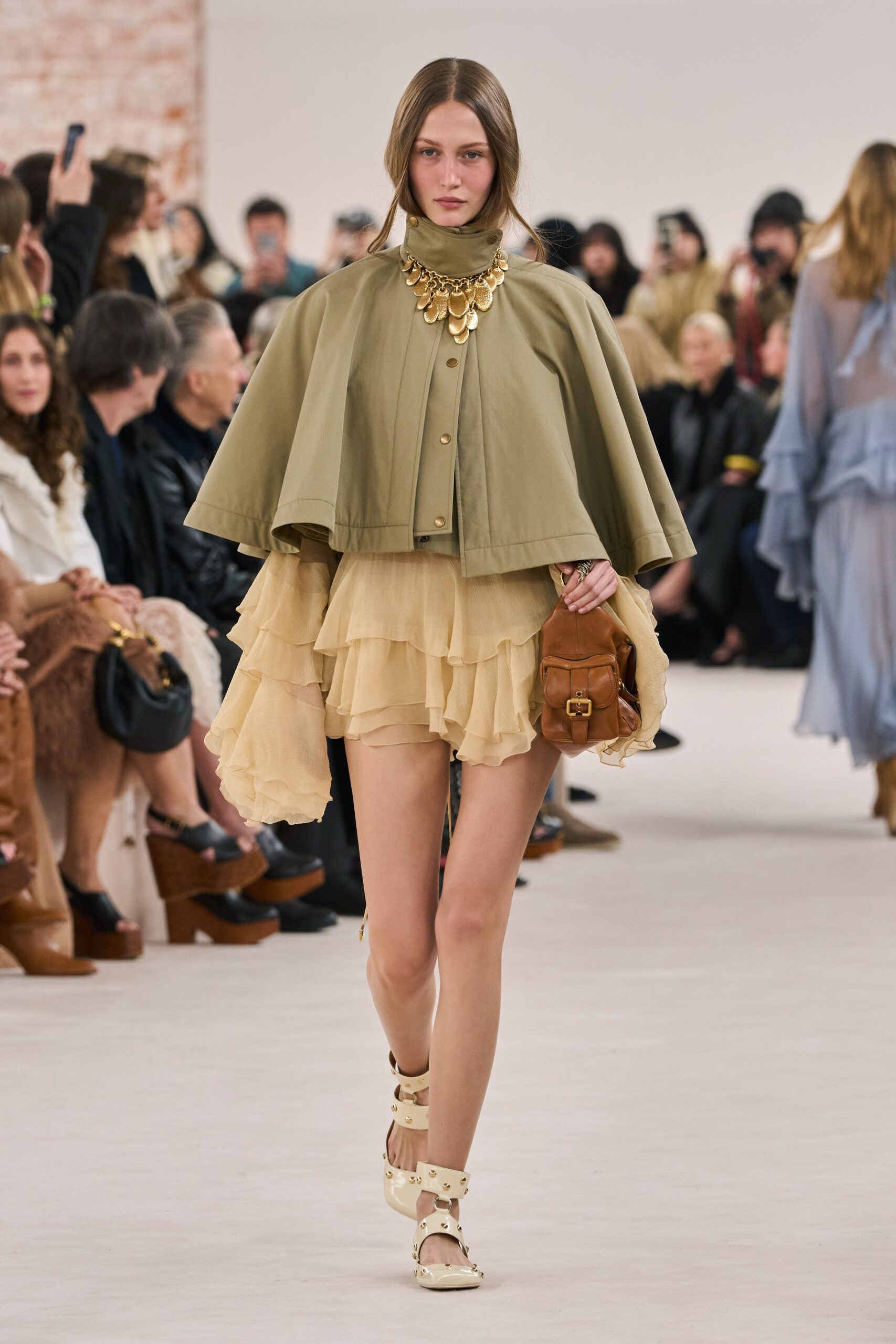 Chloé F/W 24 Look 621