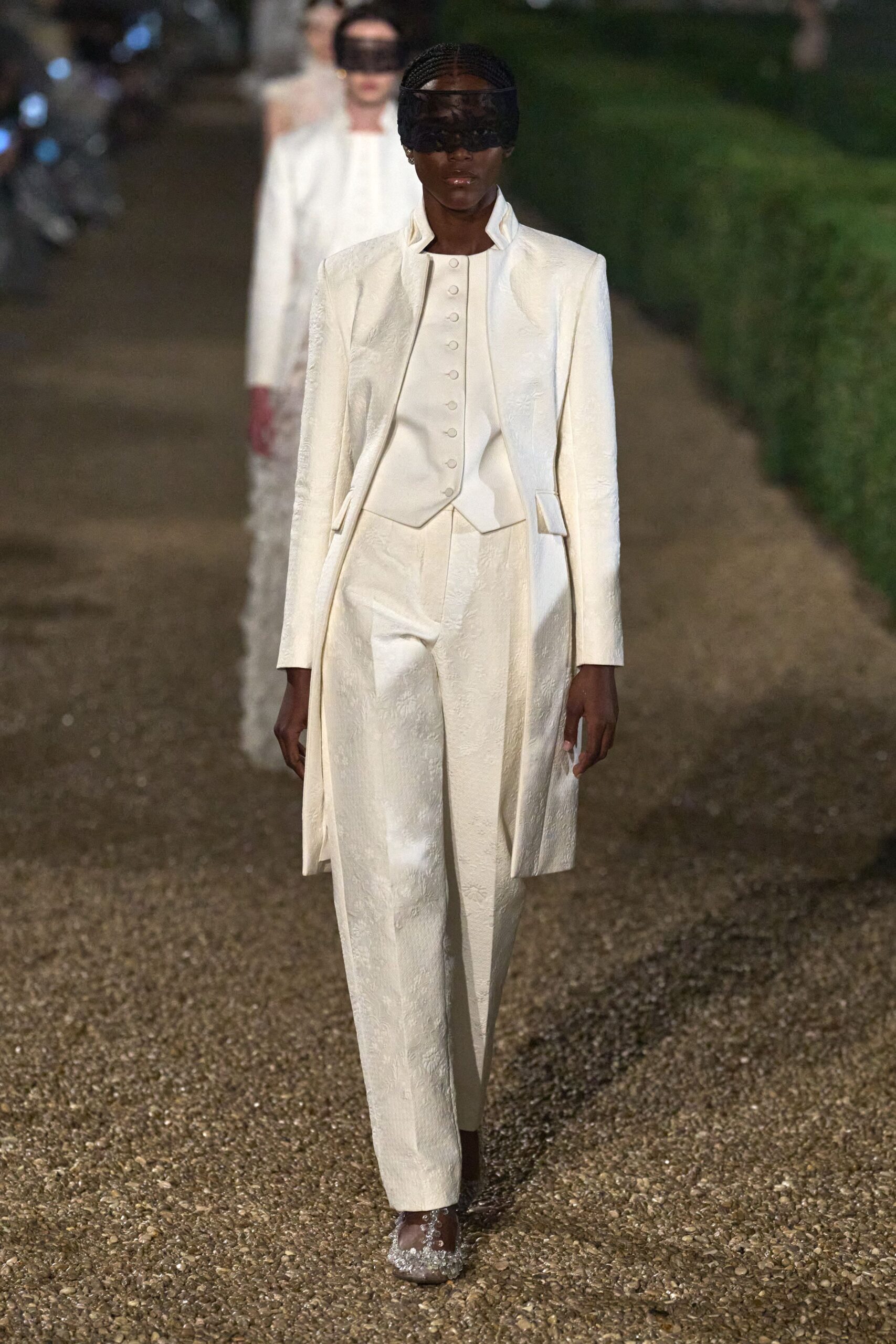 white silk long-sleeve collared tailored buttoned suit