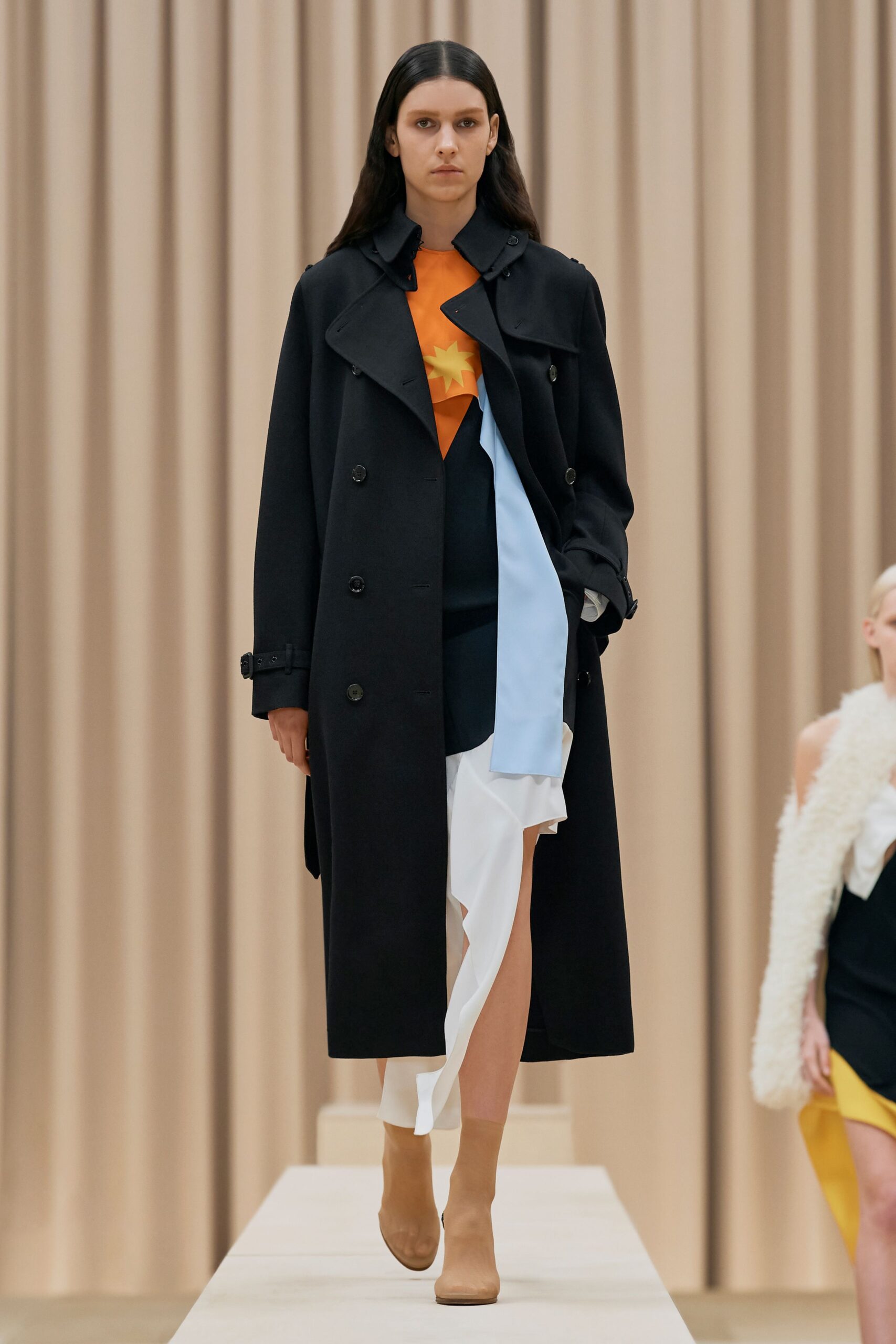 Burberry F/W 21 Look 560