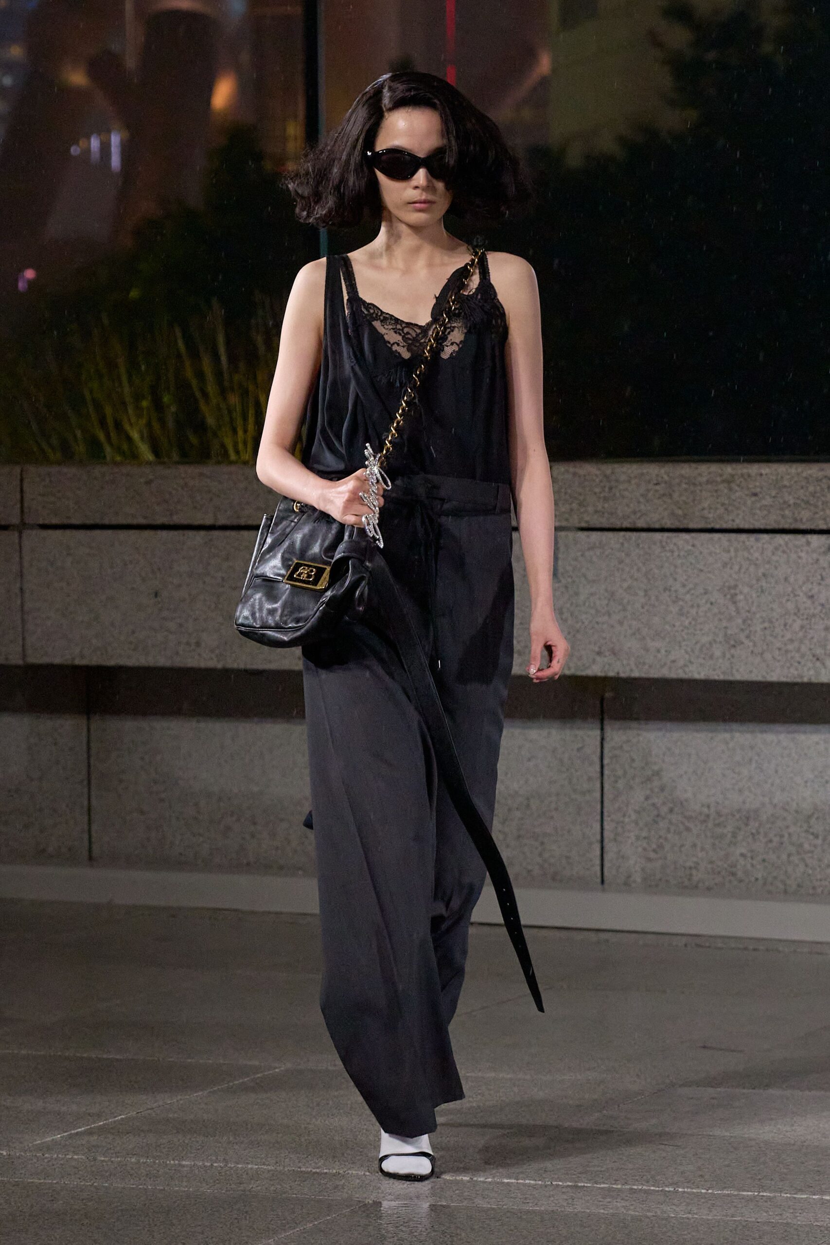 Balenciaga Resort 25 Look 375