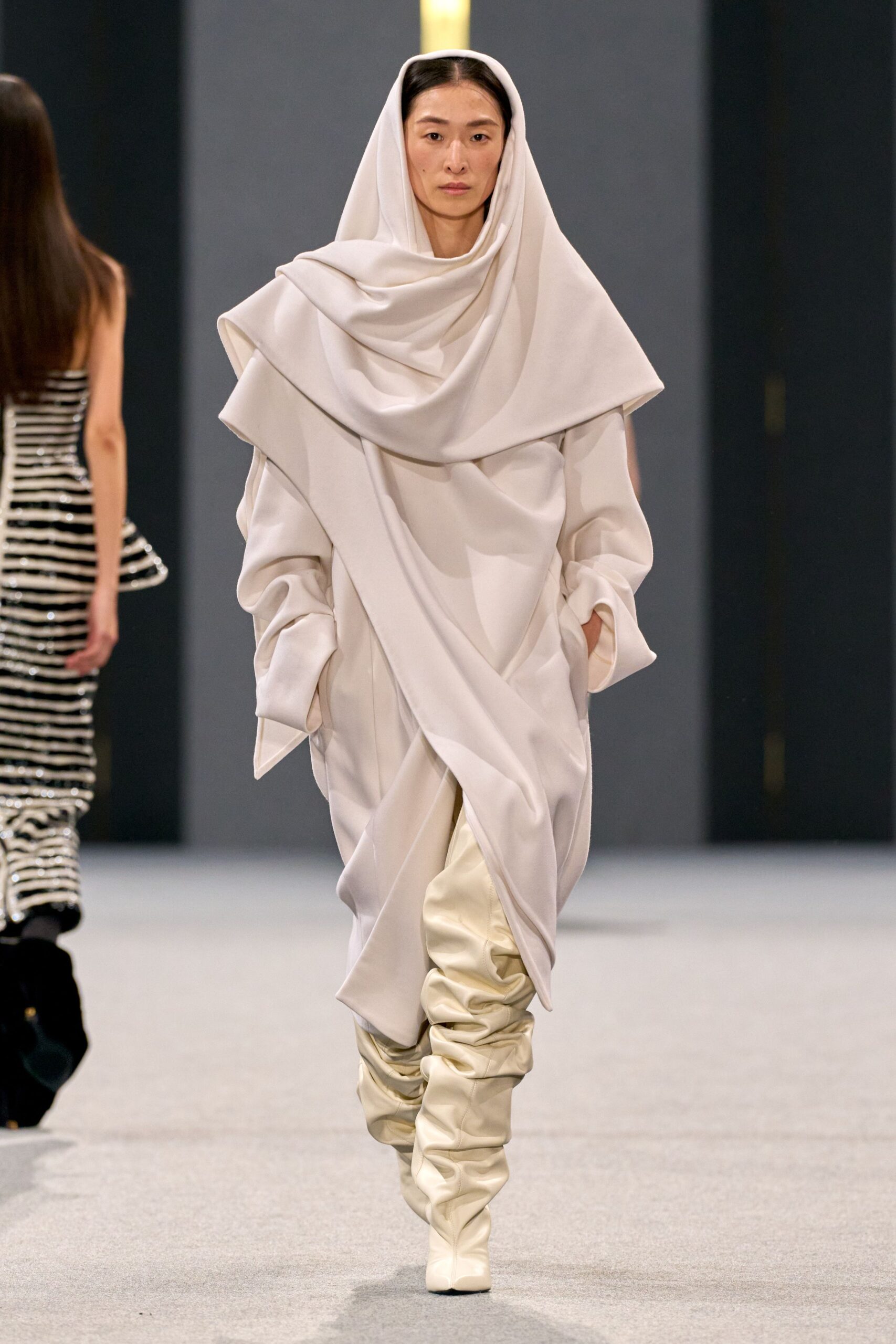 white cotton long-sleeve hooded relaxed draped pockets dress