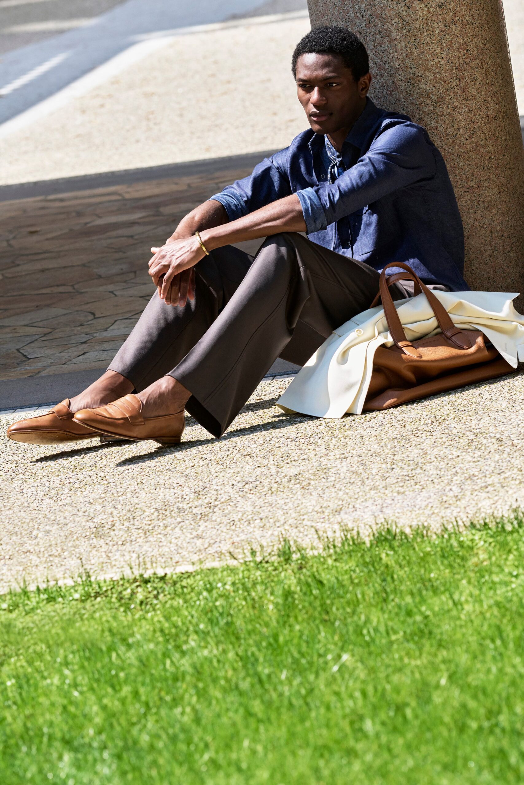 blue cotton shirt with brown pants