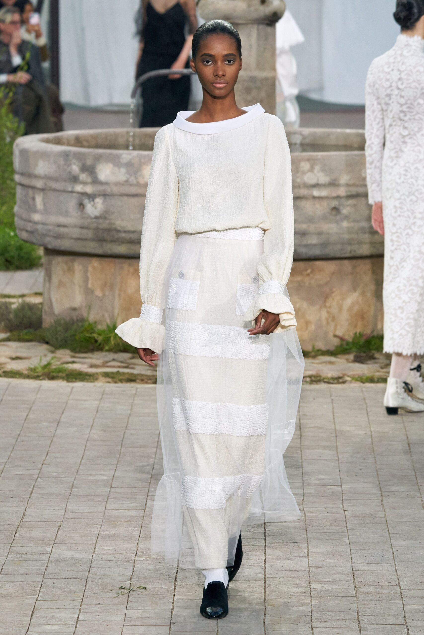 Chanel S/S 20 Couture Look 678