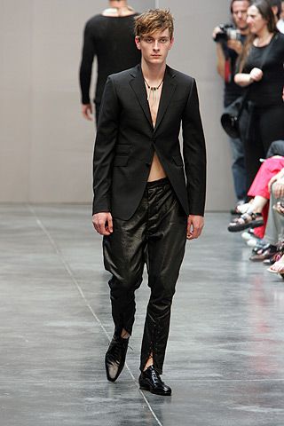 Costume National S/S 05 Menswear Look 100