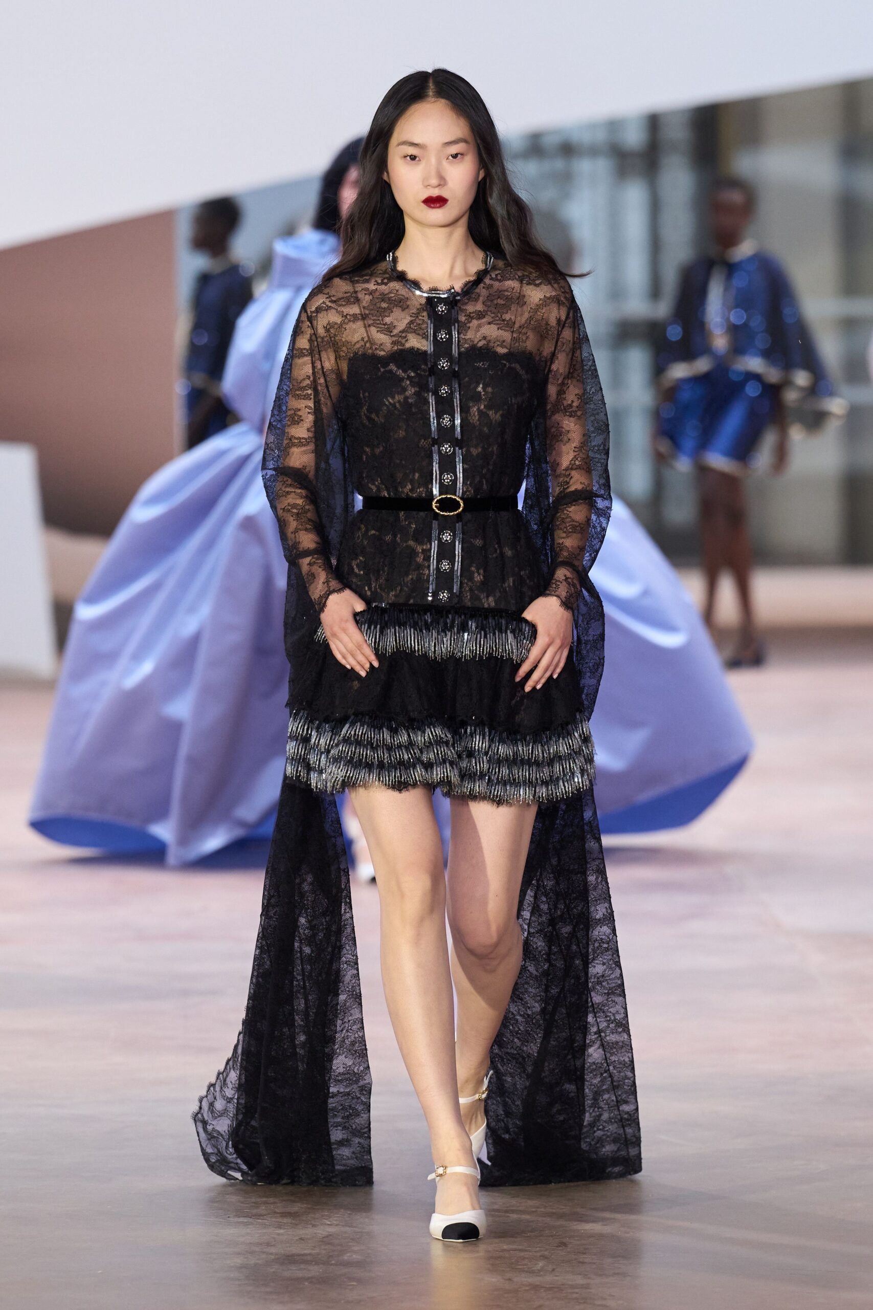 black lace long-sleeve v-neck fitted layered pleated dress