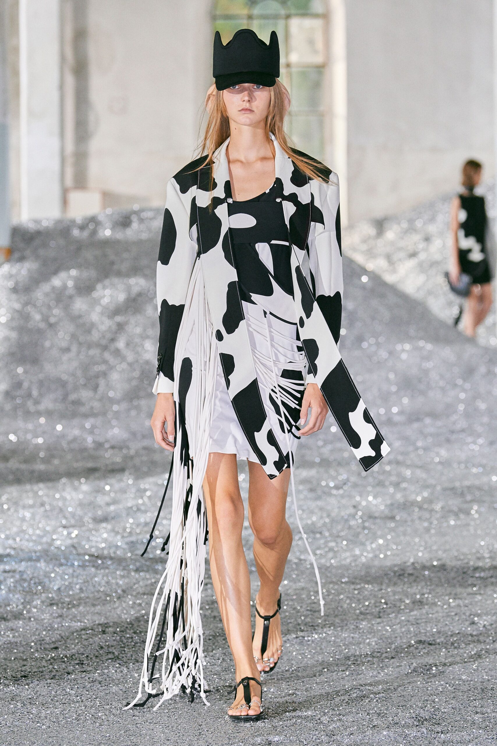 Burberry S/S 22 Look 508