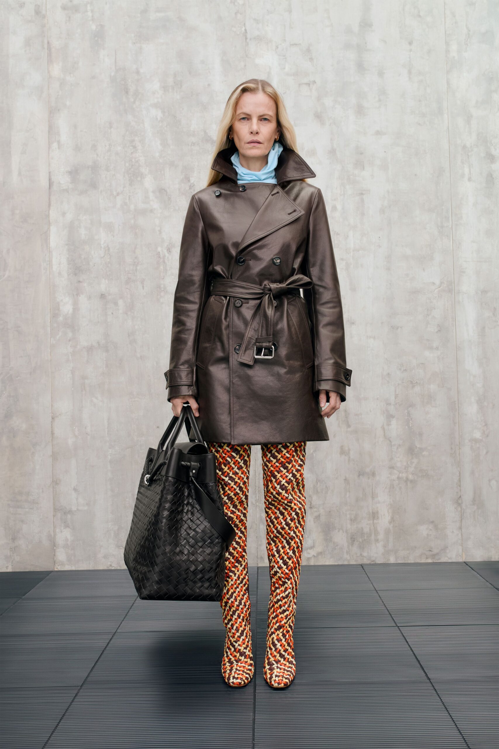 brown leather long-sleeve collared fitted belted coat