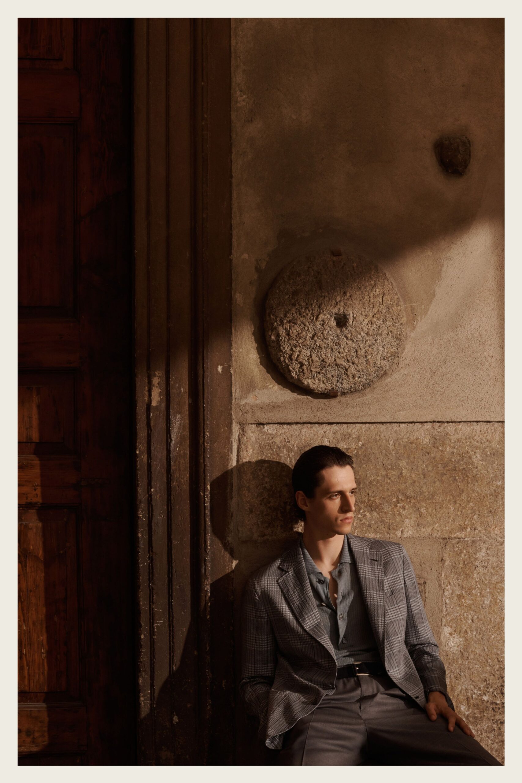 gray wool long-sleeve collared structured checked textured blazer