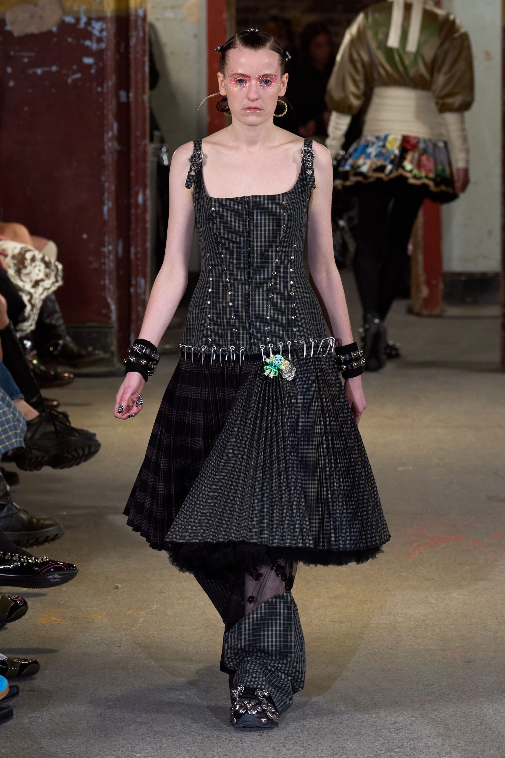 black gray pleated midi dress